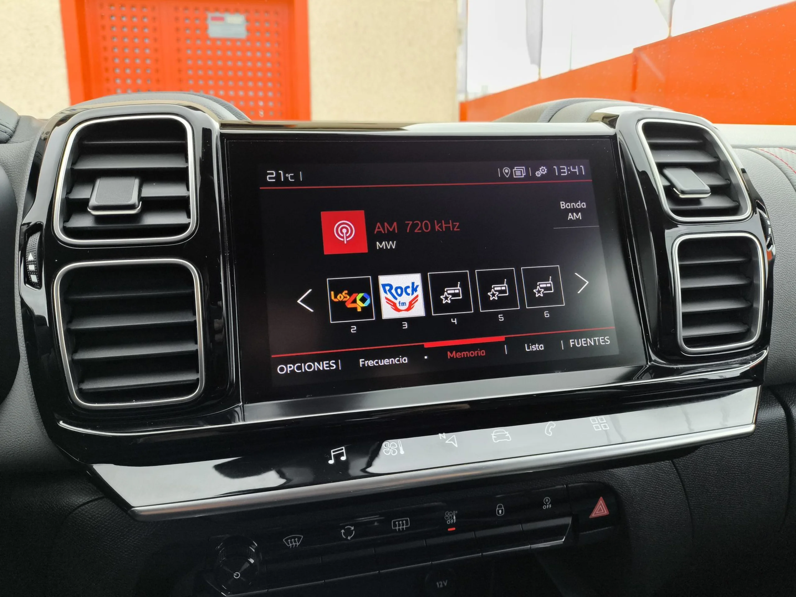 Citroen C5 Aircross PureTech 130 SANDS Feel 96 kW (131 CV) - Foto 14