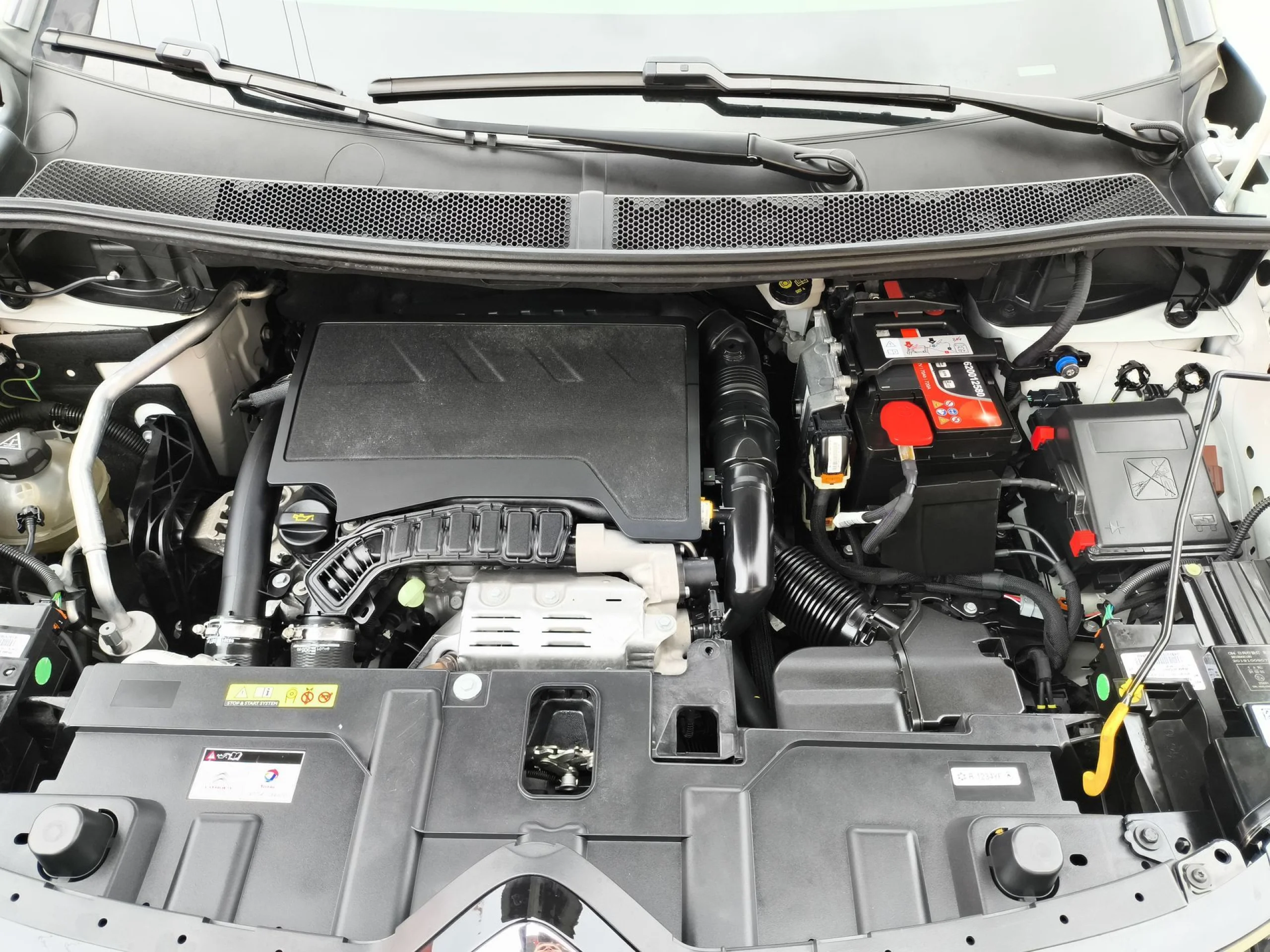 Citroen C5 Aircross PureTech 130 SANDS Feel 96 kW (131 CV) - Foto 25