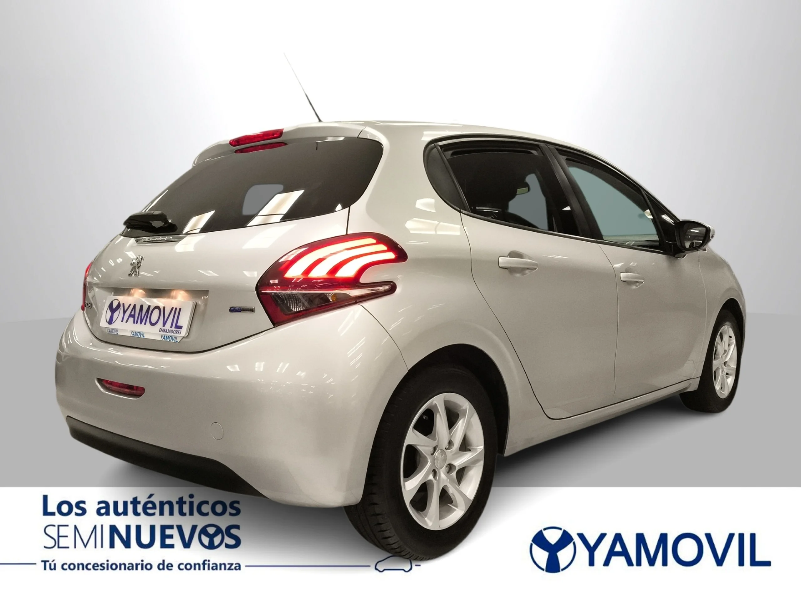 Peugeot 208 PureTech 82 SANDS Active 60 kW (82 CV) - Foto 6