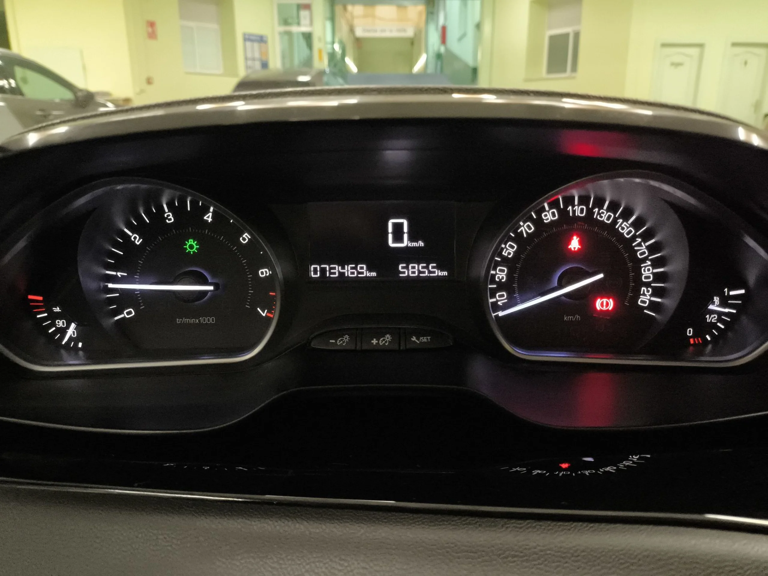 Peugeot 208 PureTech 82 SANDS Active 60 kW (82 CV) - Foto 14