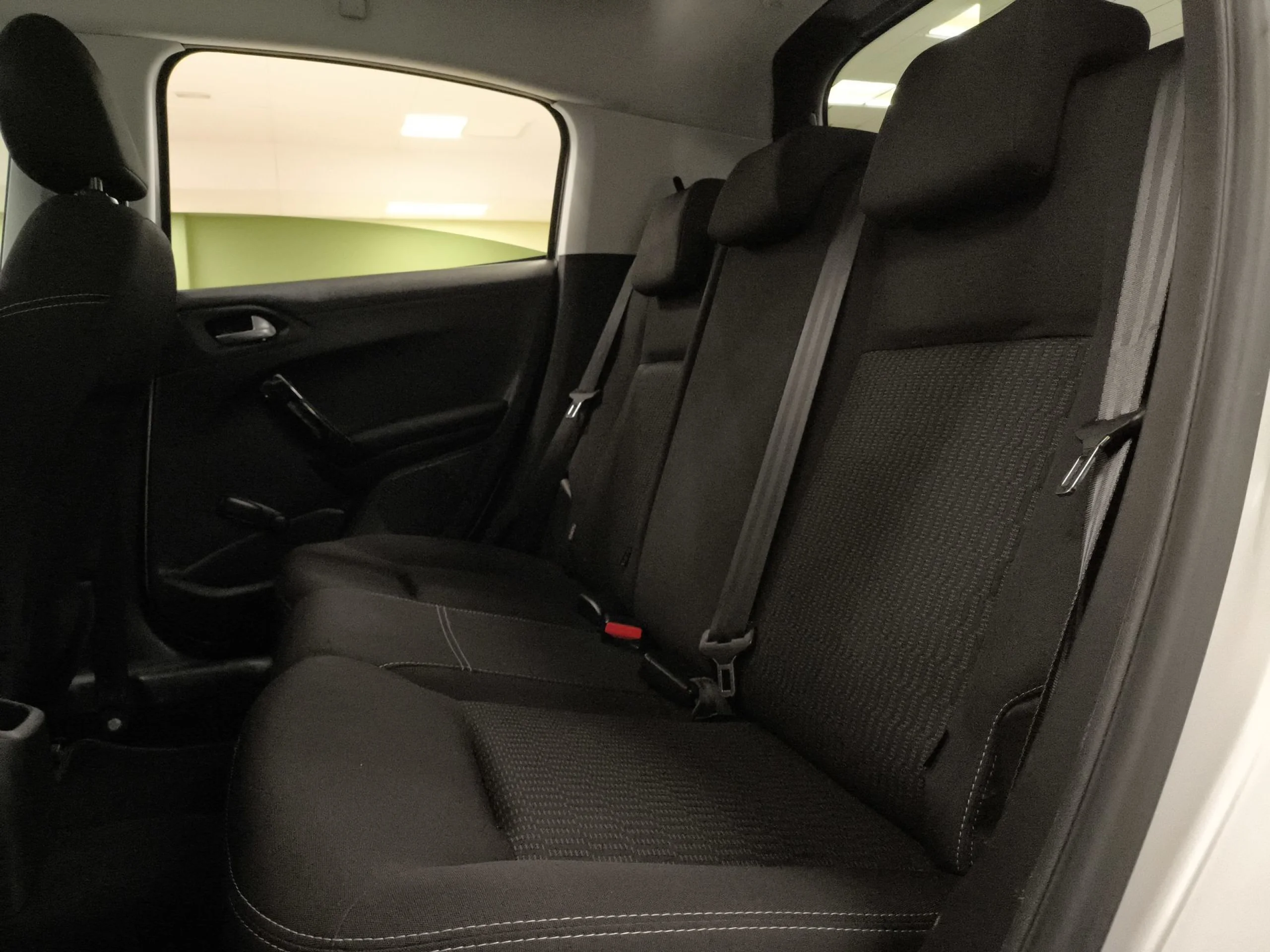 Peugeot 208 PureTech 82 SANDS Active 60 kW (82 CV) - Foto 20