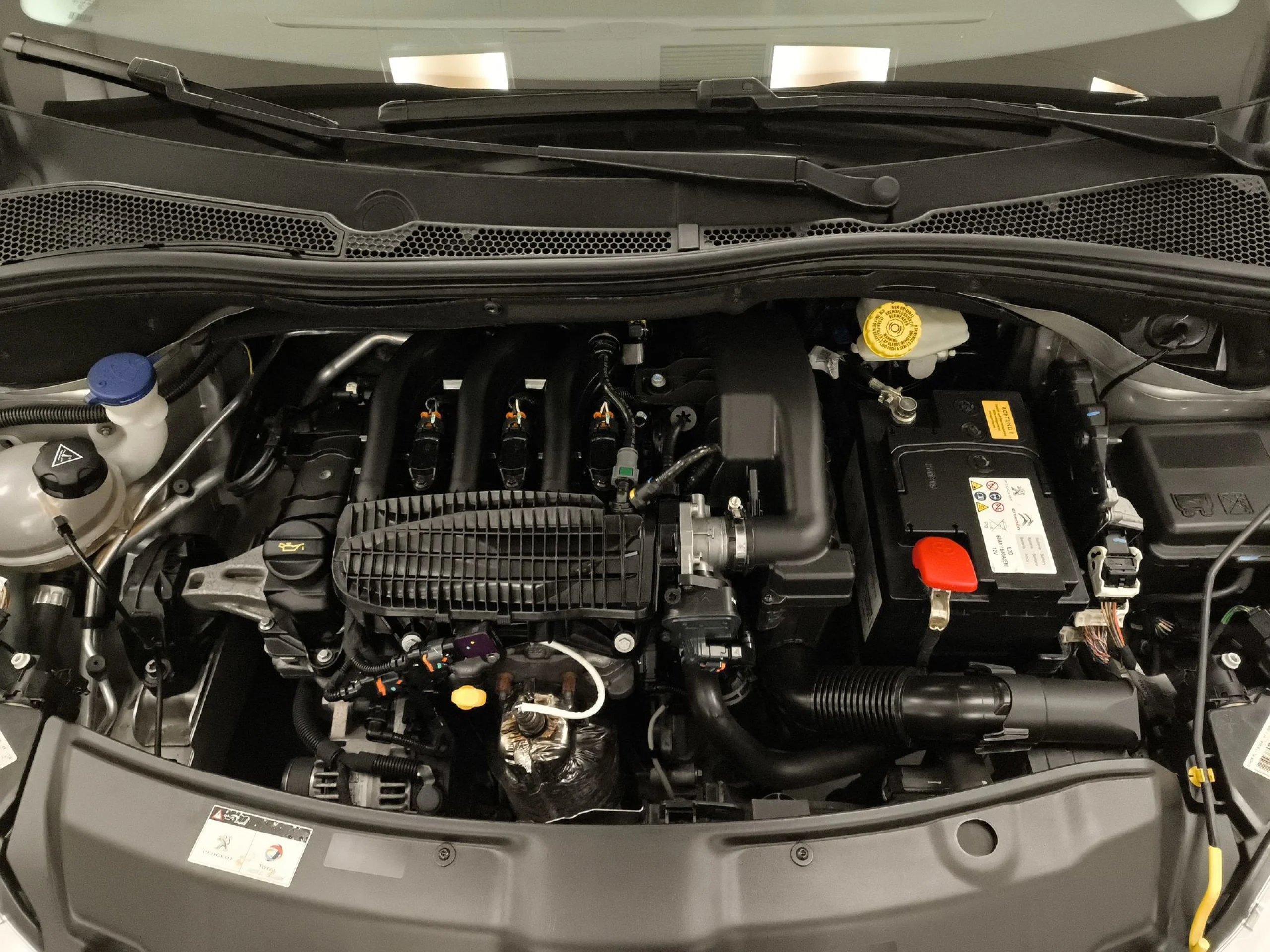 Peugeot 208 PureTech 82 SANDS Active 60 kW (82 CV) - Foto 23