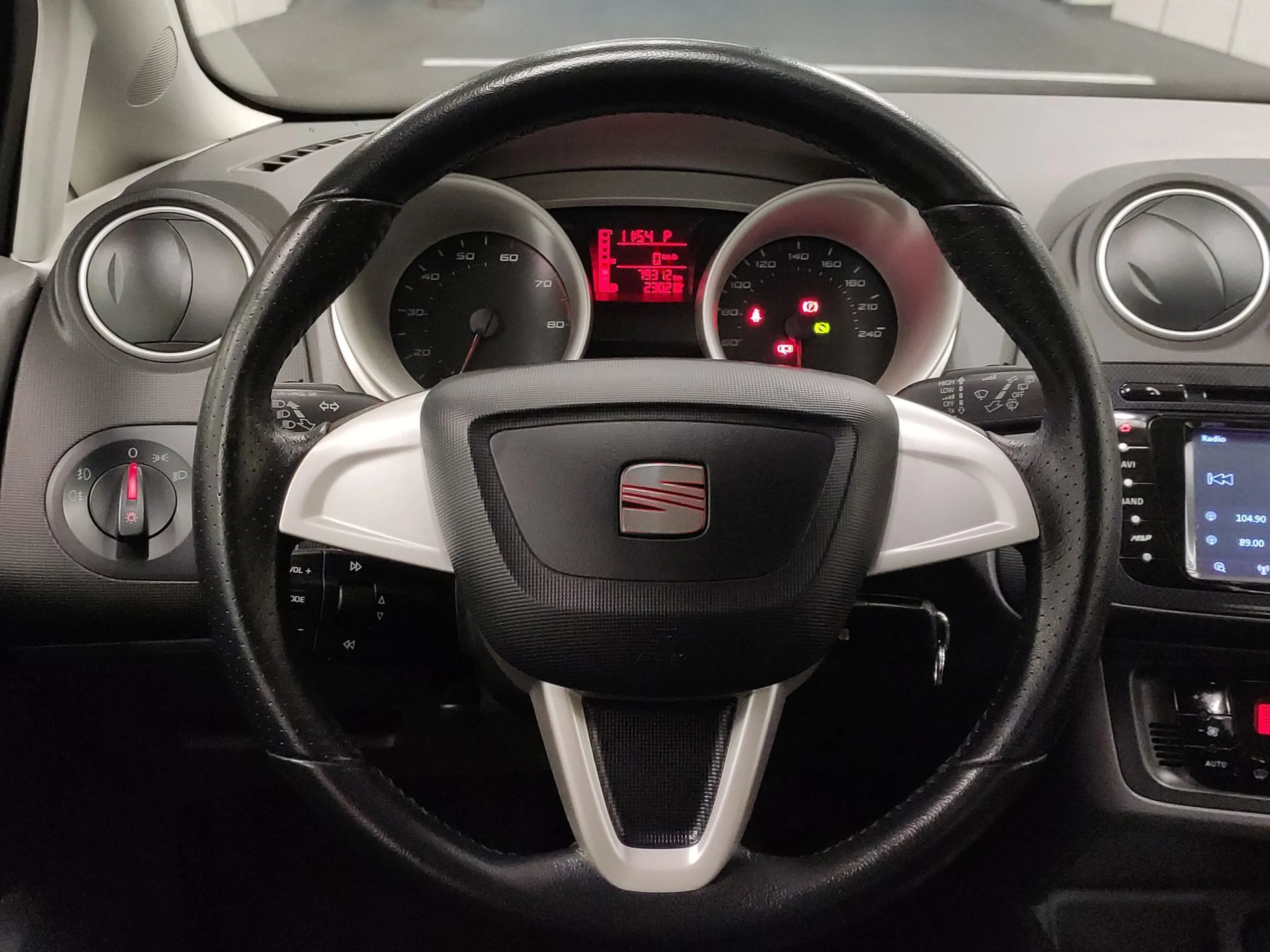 Seat Ibiza 1.2 TSI Style DSG 77 kW (105 CV) - Foto 11