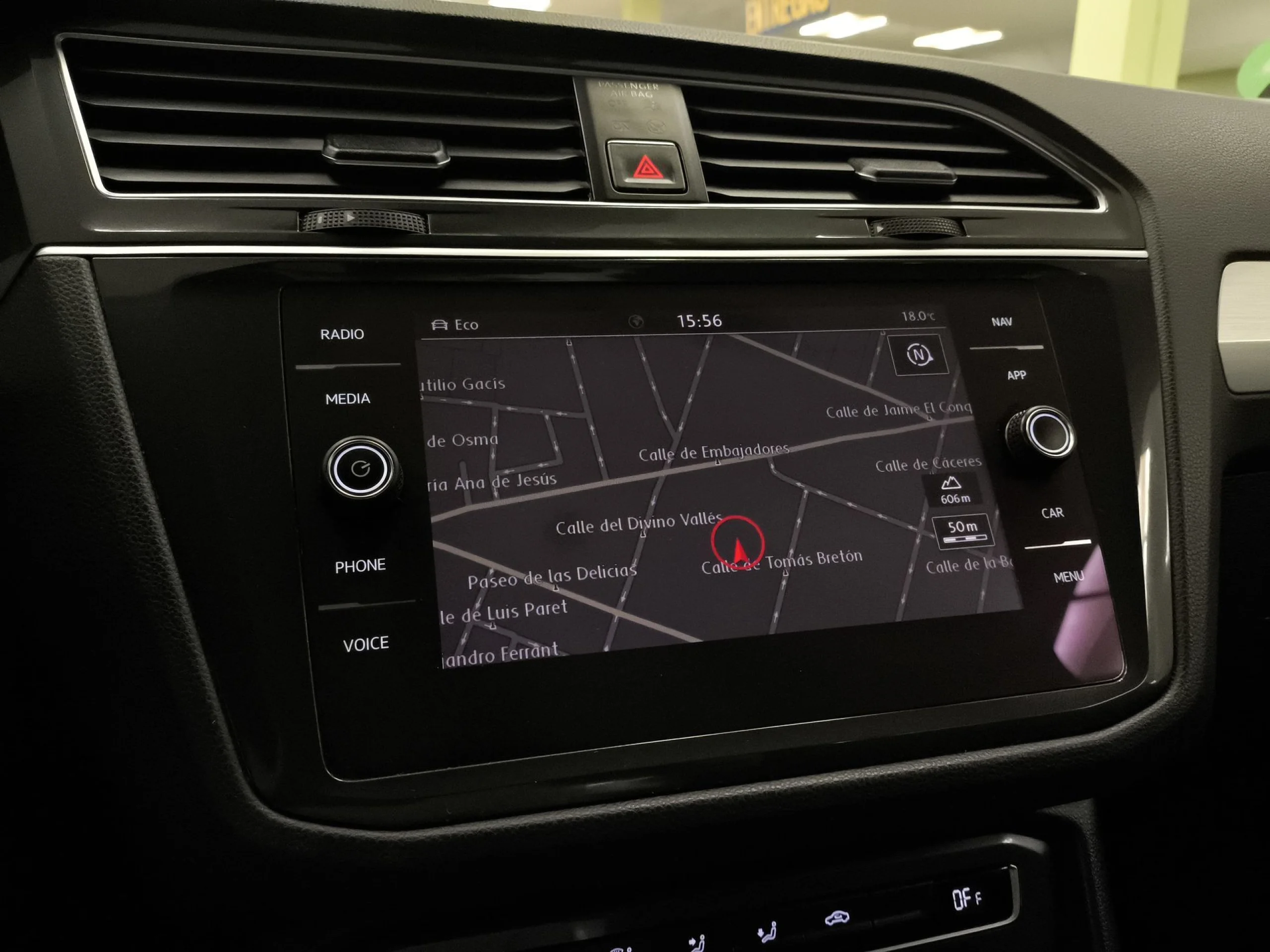 Volkswagen Tiguan Advance 2.0 TDI 4Motion 110 kW (150 CV) DSG - Foto 18