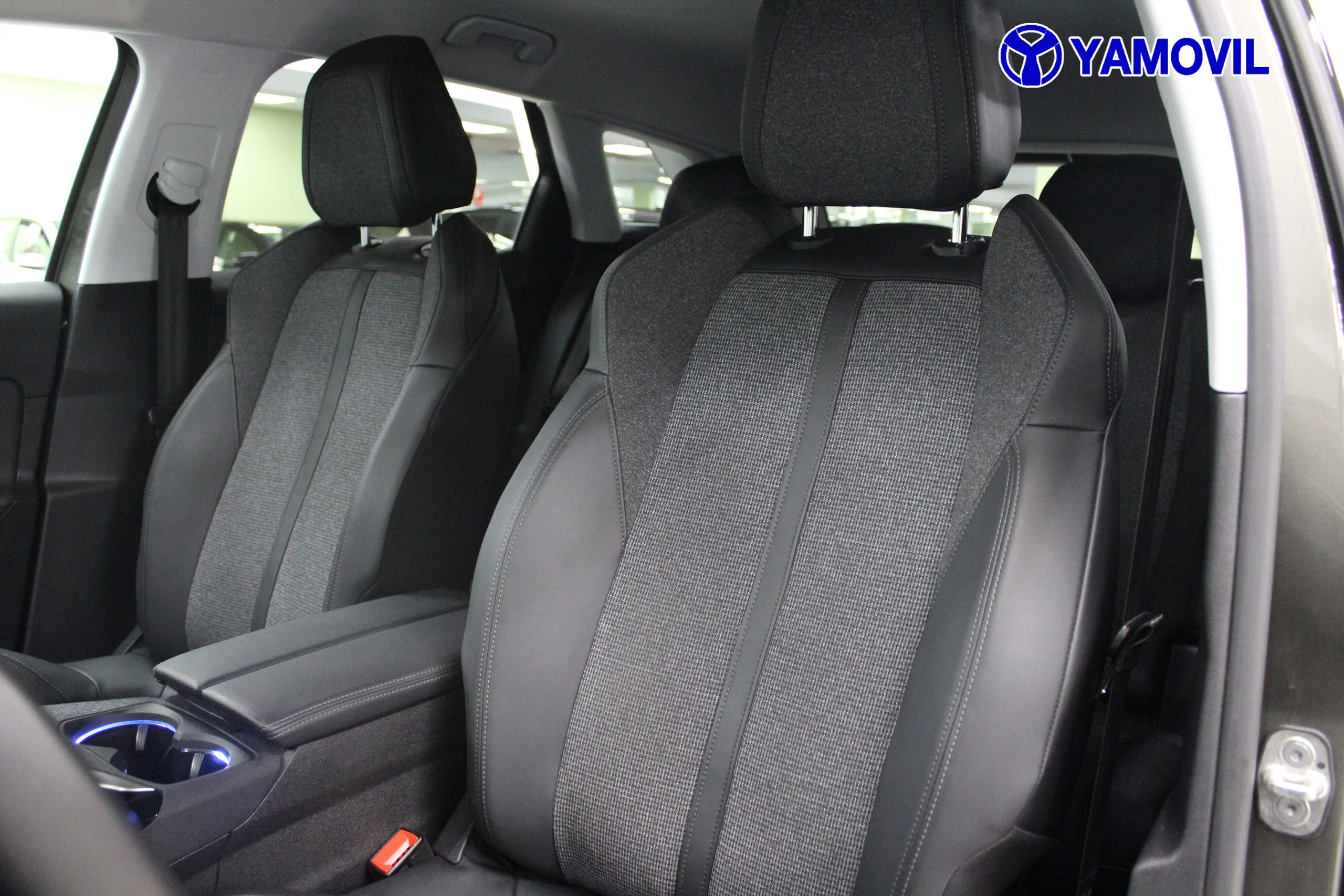 Peugeot 3008 SUV PureTech 180 Allure EAT8 132 kW (180 CV) - Foto 13