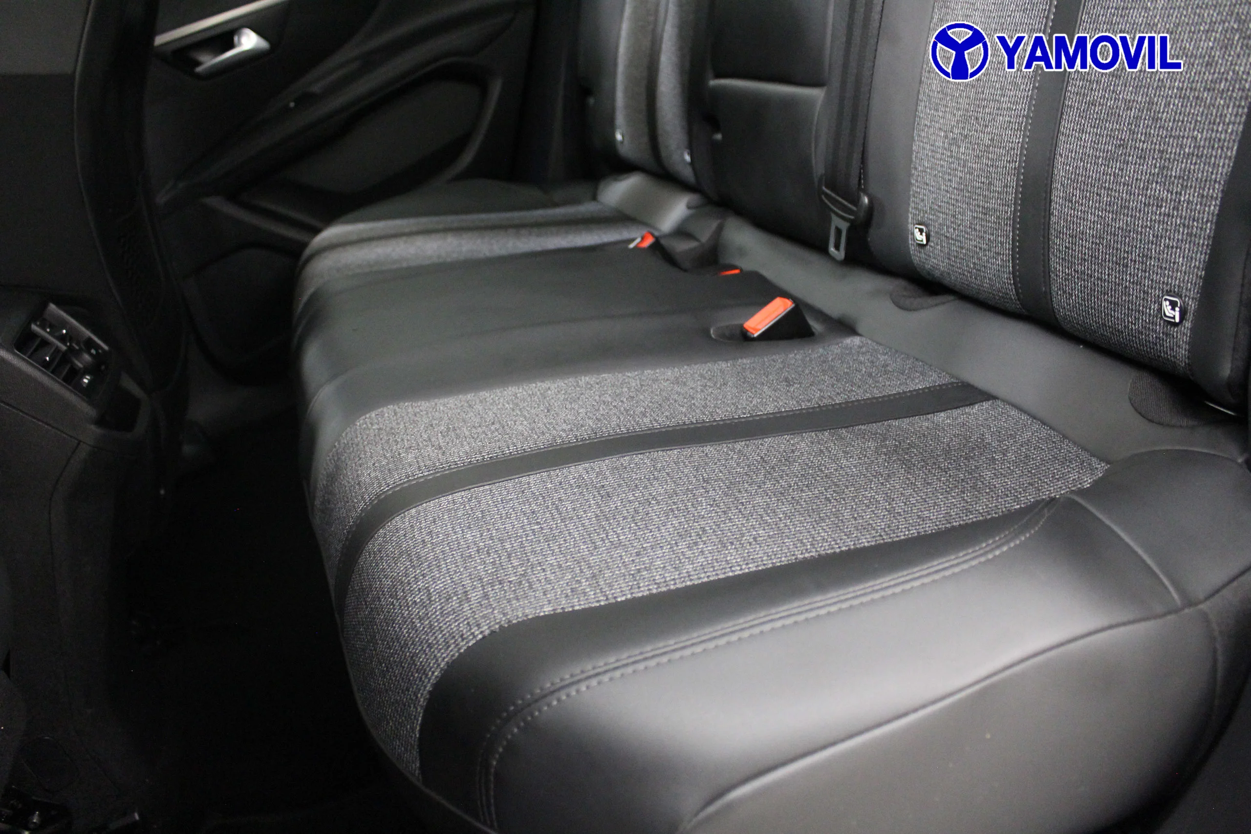 Peugeot 3008 SUV PureTech 180 Allure EAT8 132 kW (180 CV) - Foto 16
