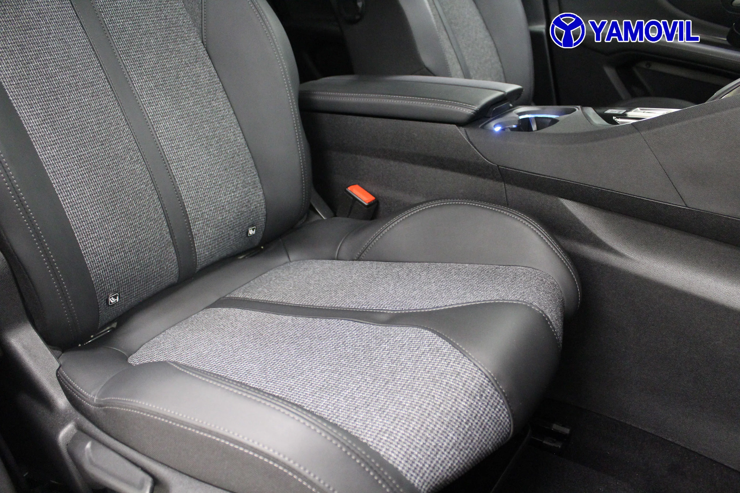 Peugeot 3008 SUV PureTech 180 Allure EAT8 132 kW (180 CV) - Foto 18