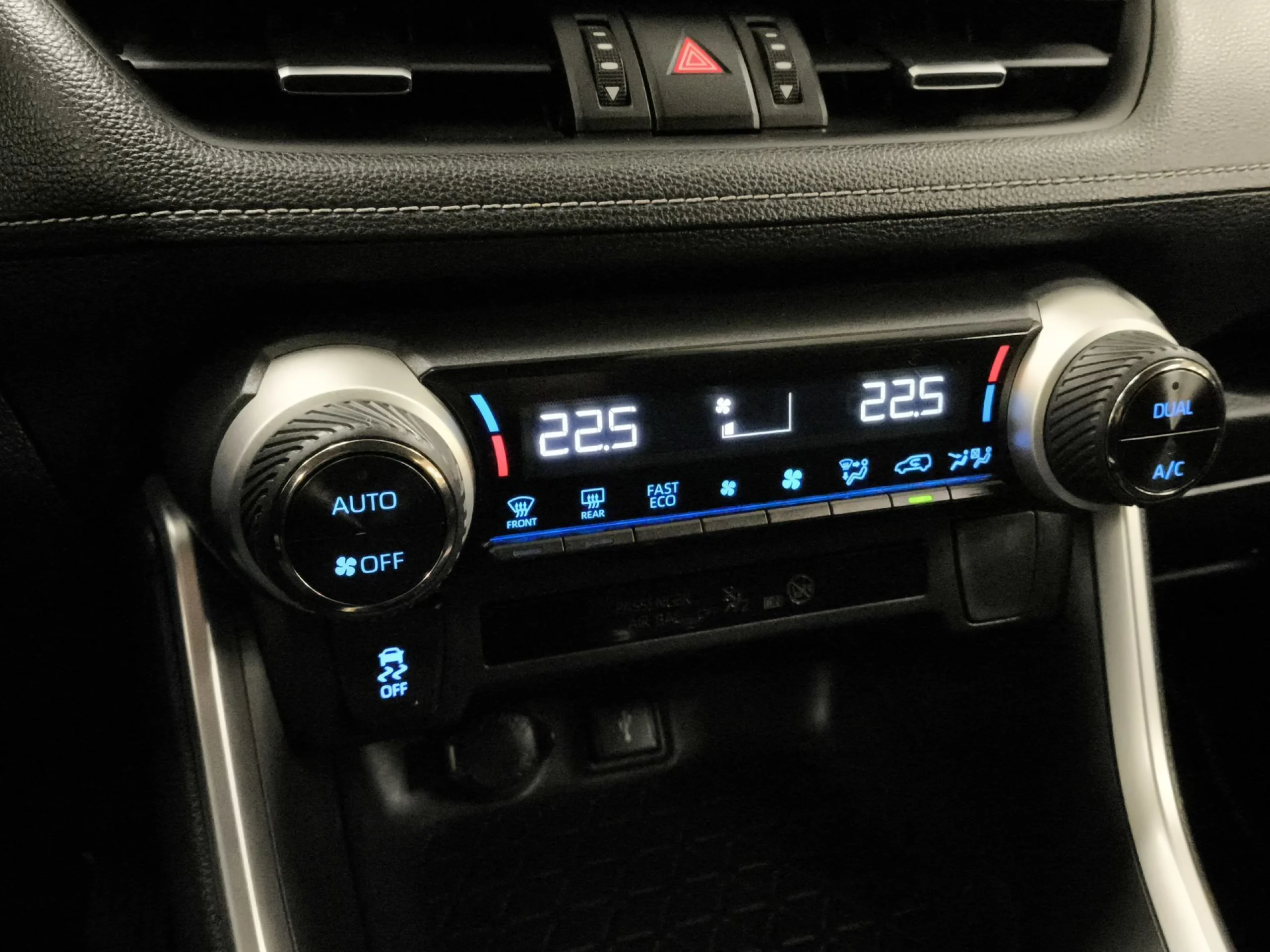 Toyota Rav4 2.5l hybrid Advance 160 kW (218 CV) - Foto 22