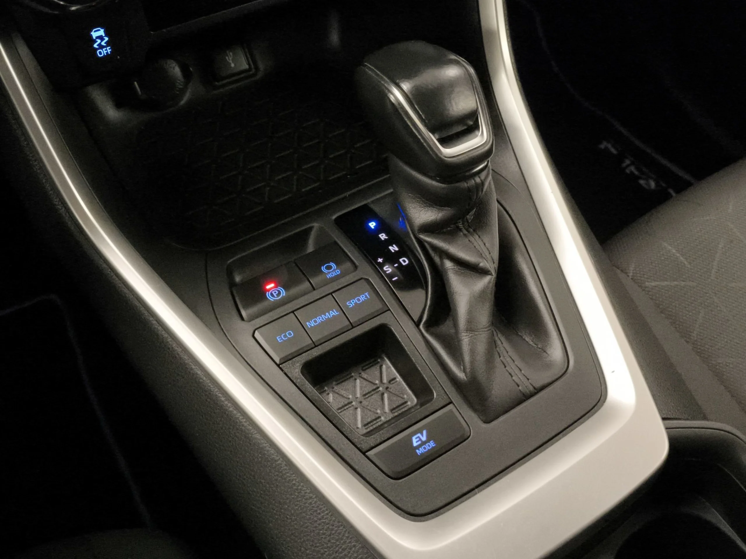 Toyota Rav4 2.5l hybrid Advance 160 kW (218 CV) - Foto 23