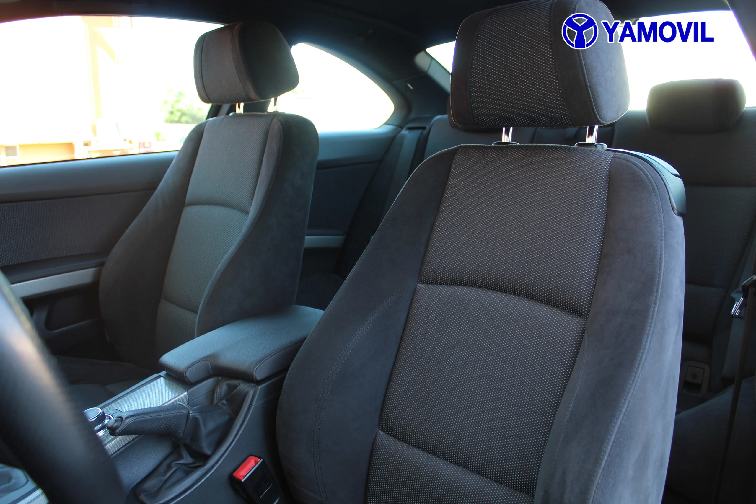 BMW Serie 3 320d Coupe 135 kW (184 CV) - Foto 13
