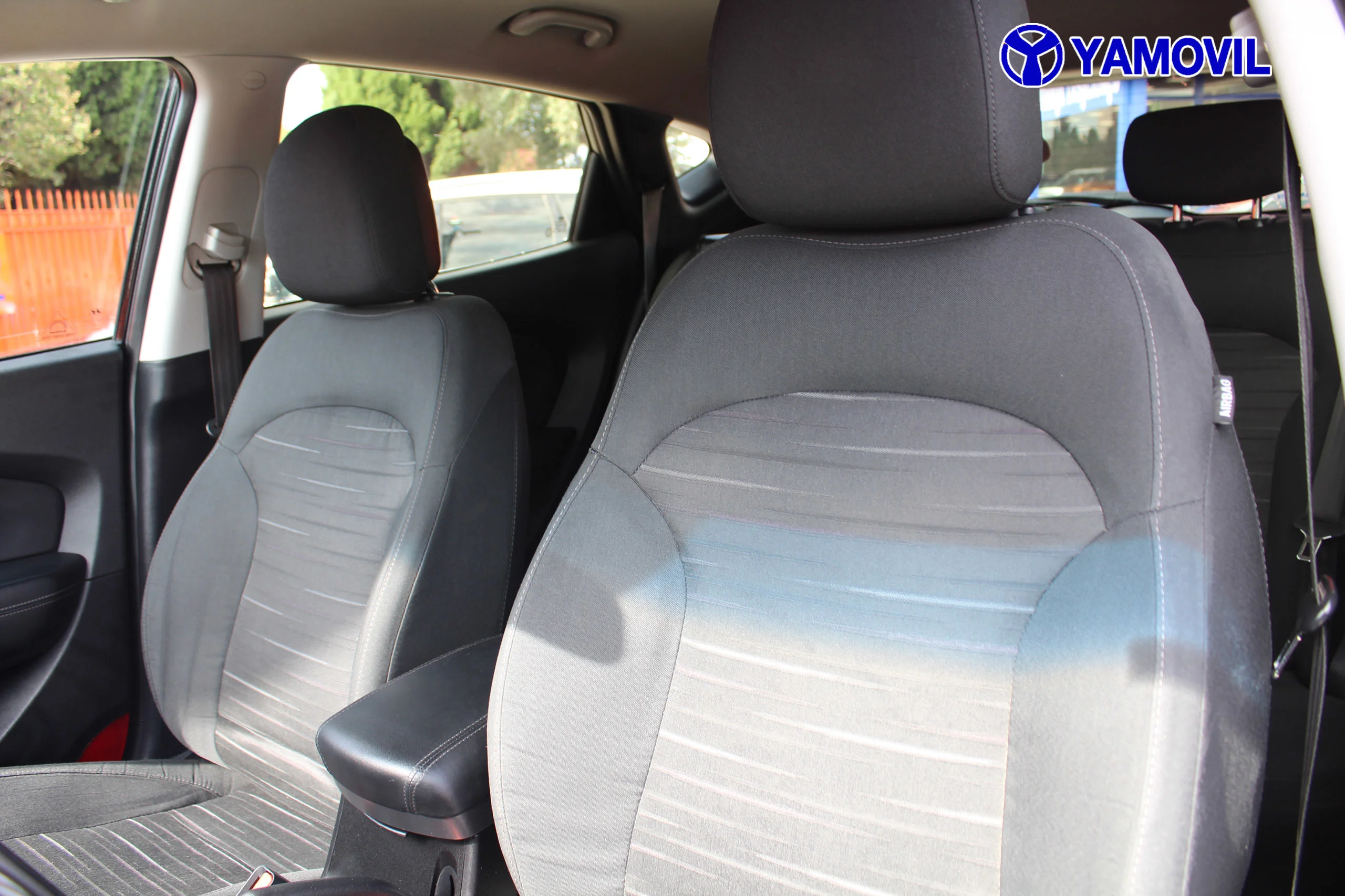 Hyundai IX35 1.6 GDi BlueDrive Essence 4x2 99 kW (135 CV) - Foto 13