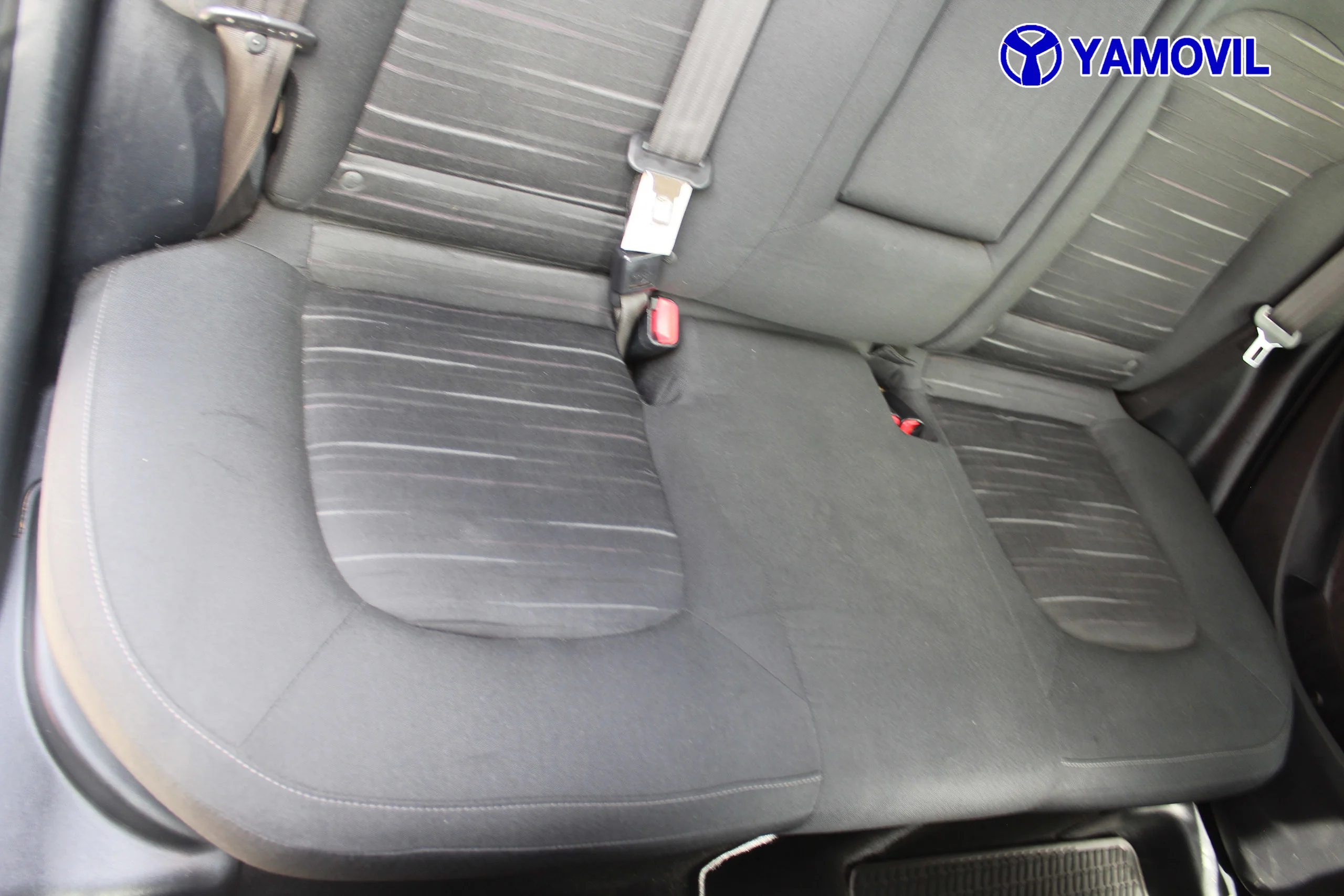 Hyundai IX35 1.6 GDi BlueDrive Essence 4x2 99 kW (135 CV) - Foto 20