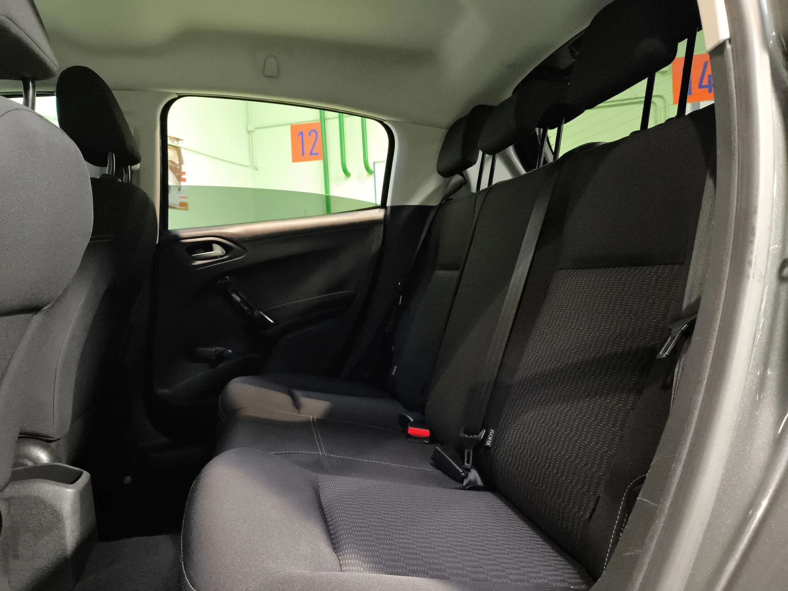 Peugeot 208 PureTech 82 SANDS Active 60 kW (82 CV) - Foto 20