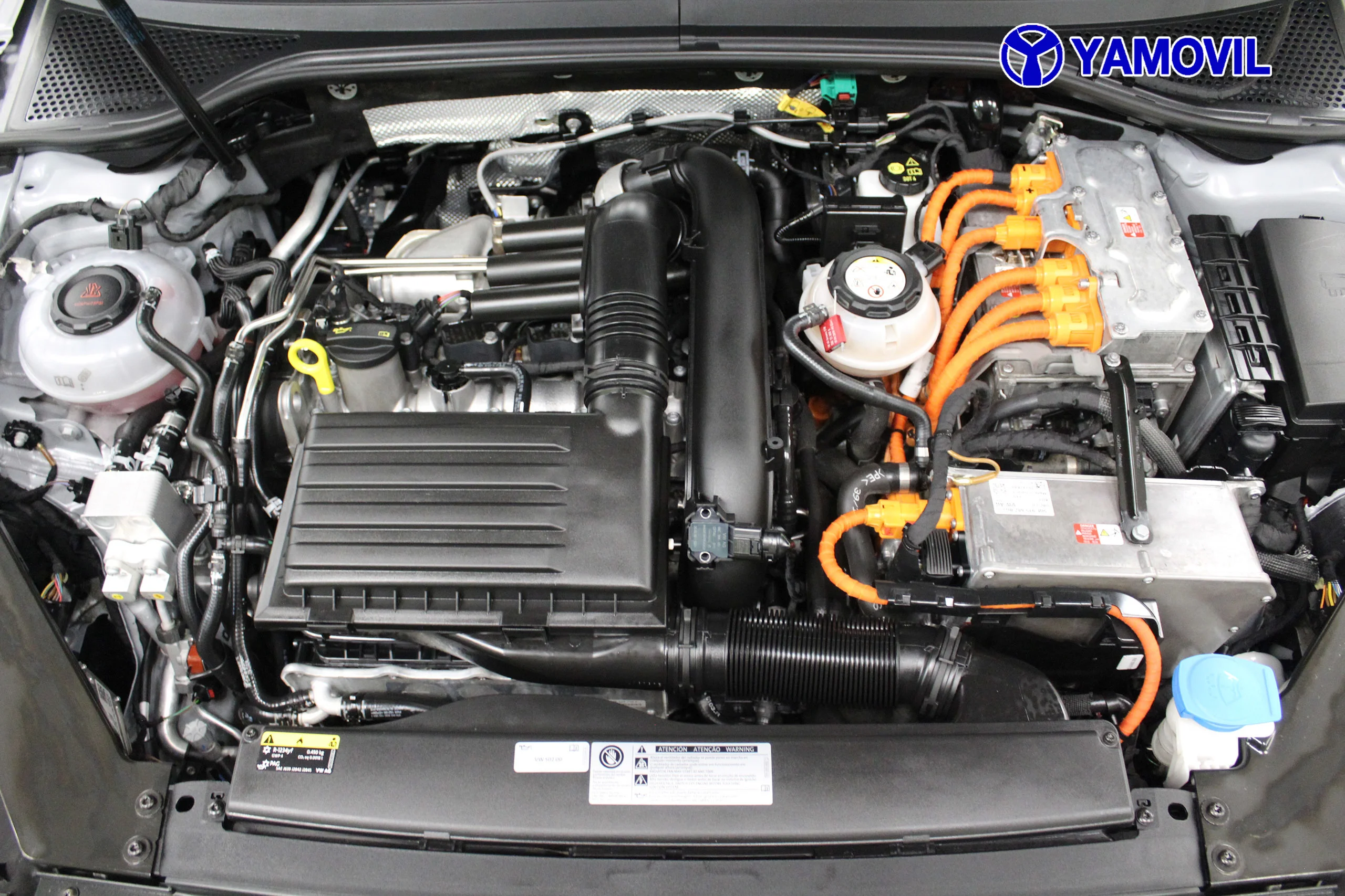 Volkswagen Passat gte HÍBRIDO ENCHUFABLE GTE 1.4 HIB 218 CV 5P. - Foto 8