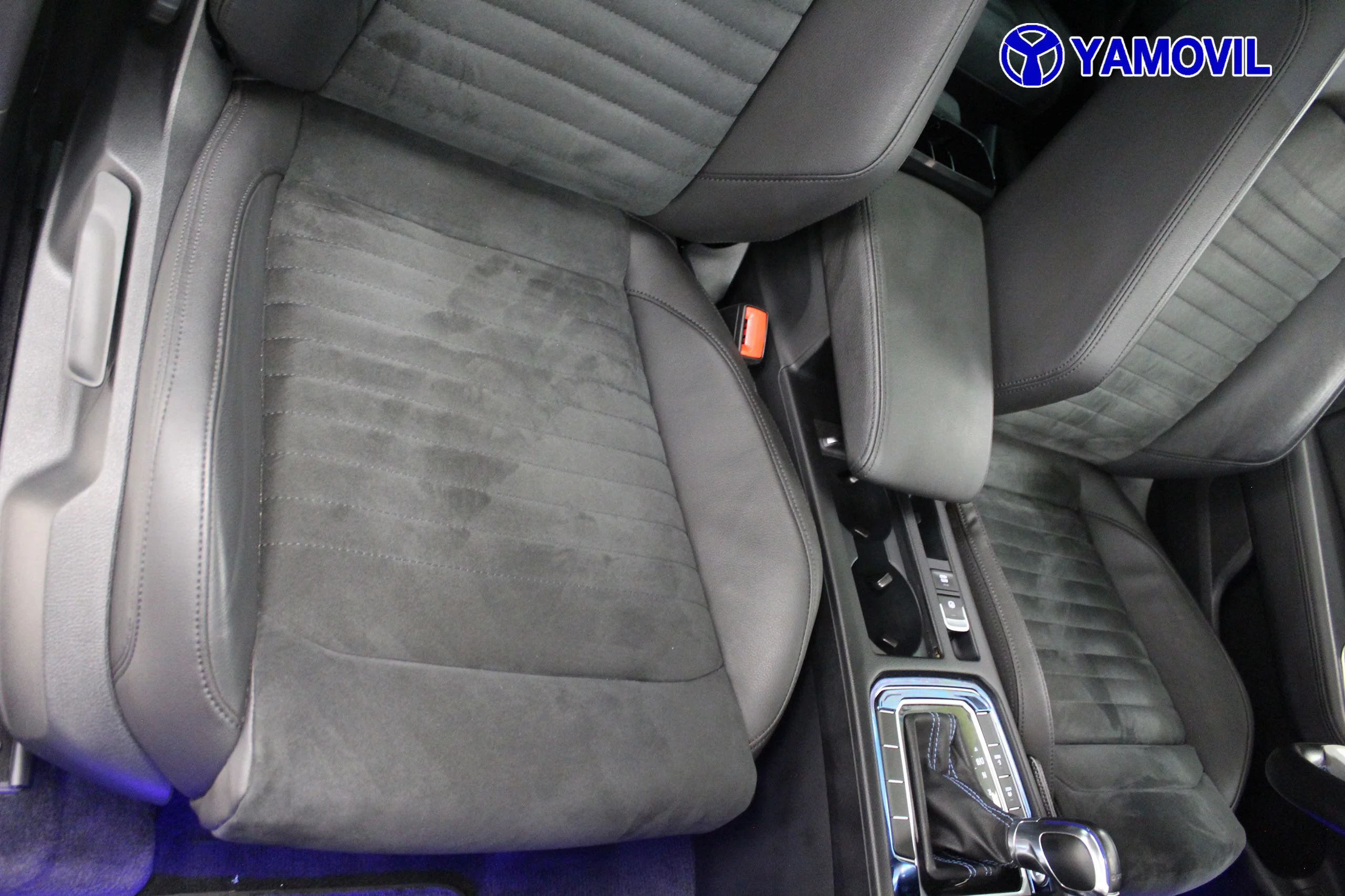Volkswagen Passat gte HÍBRIDO ENCHUFABLE GTE 1.4 HIB 218 CV 5P. - Foto 14