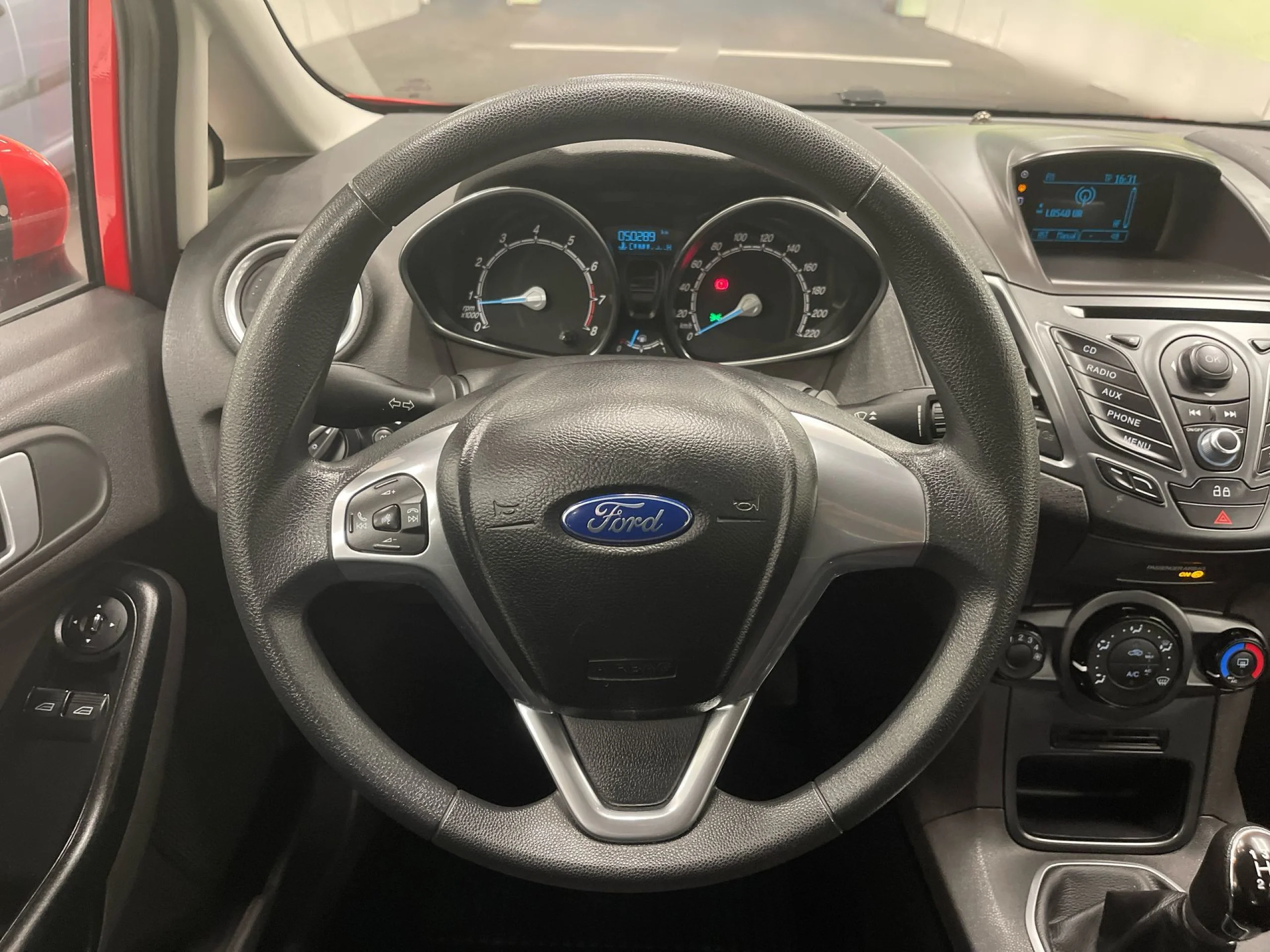 Ford Fiesta 1.25 Duratec Trend 60 kW (82 CV) - Foto 10