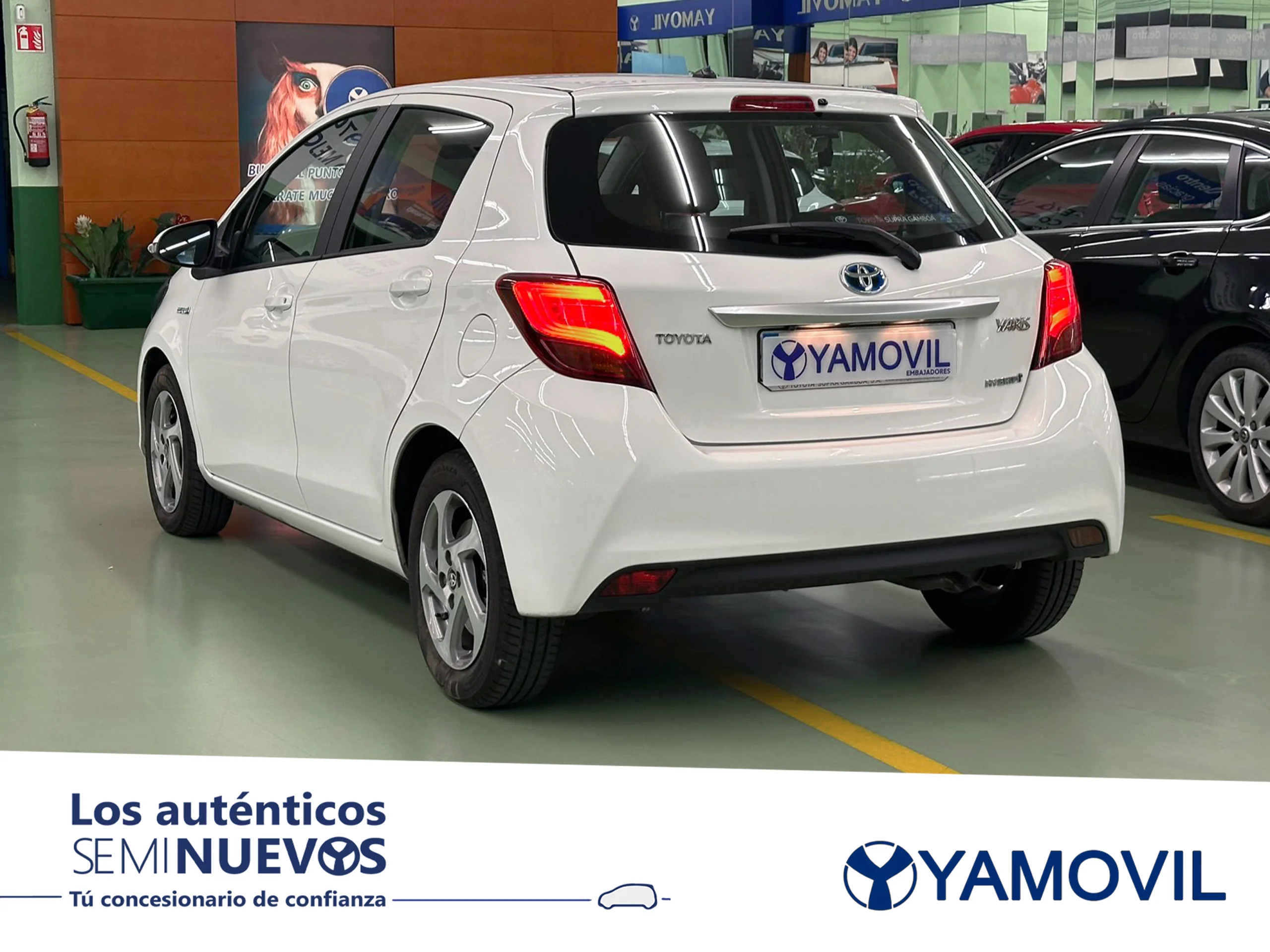 Toyota Yaris 1.5 Hybrid Active 74 kW (100 CV) - Foto 4