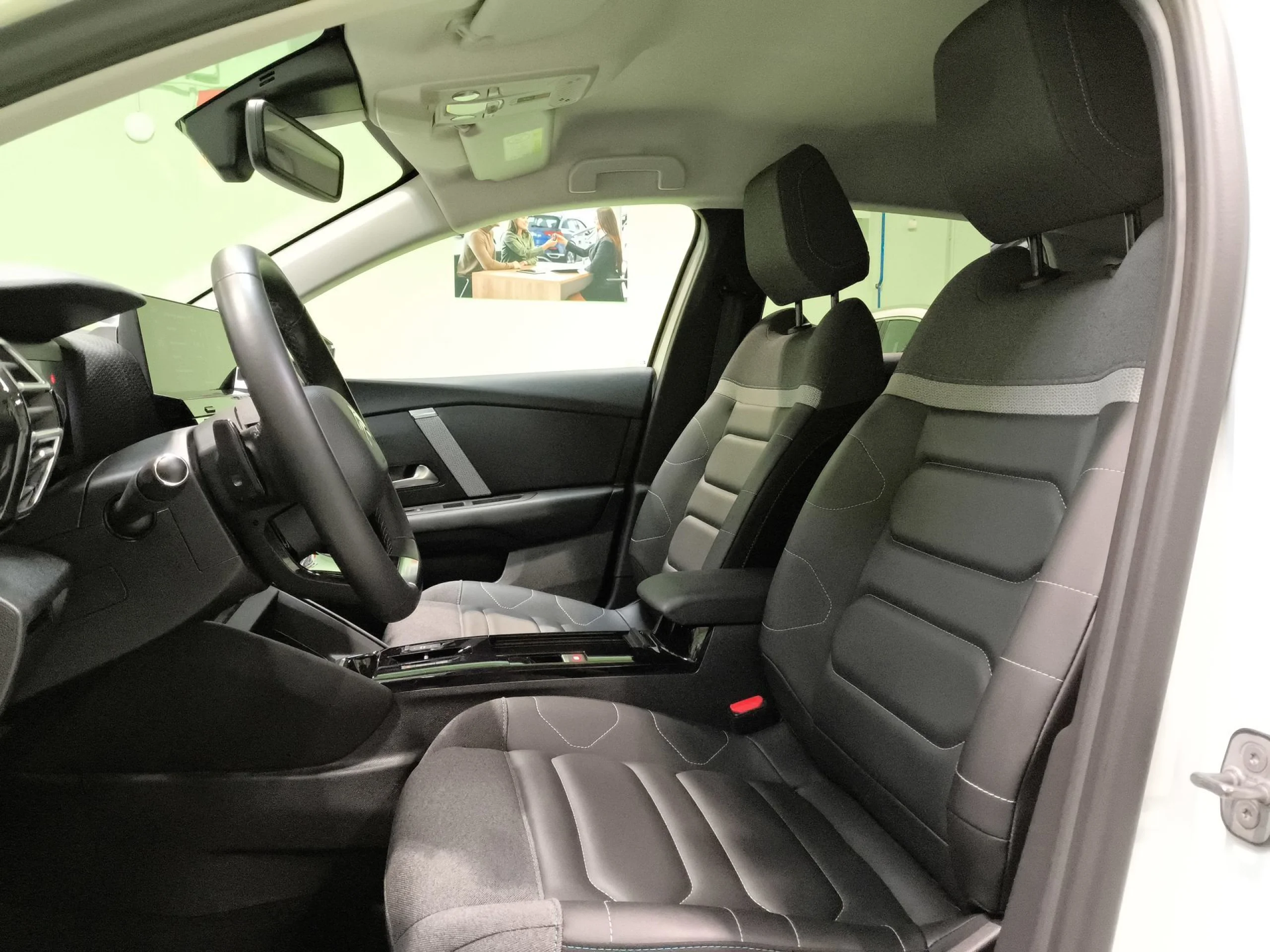 Citroen C4 PureTech 130 SANDS Shine EAT8 96 kW (130 CV) - Foto 8