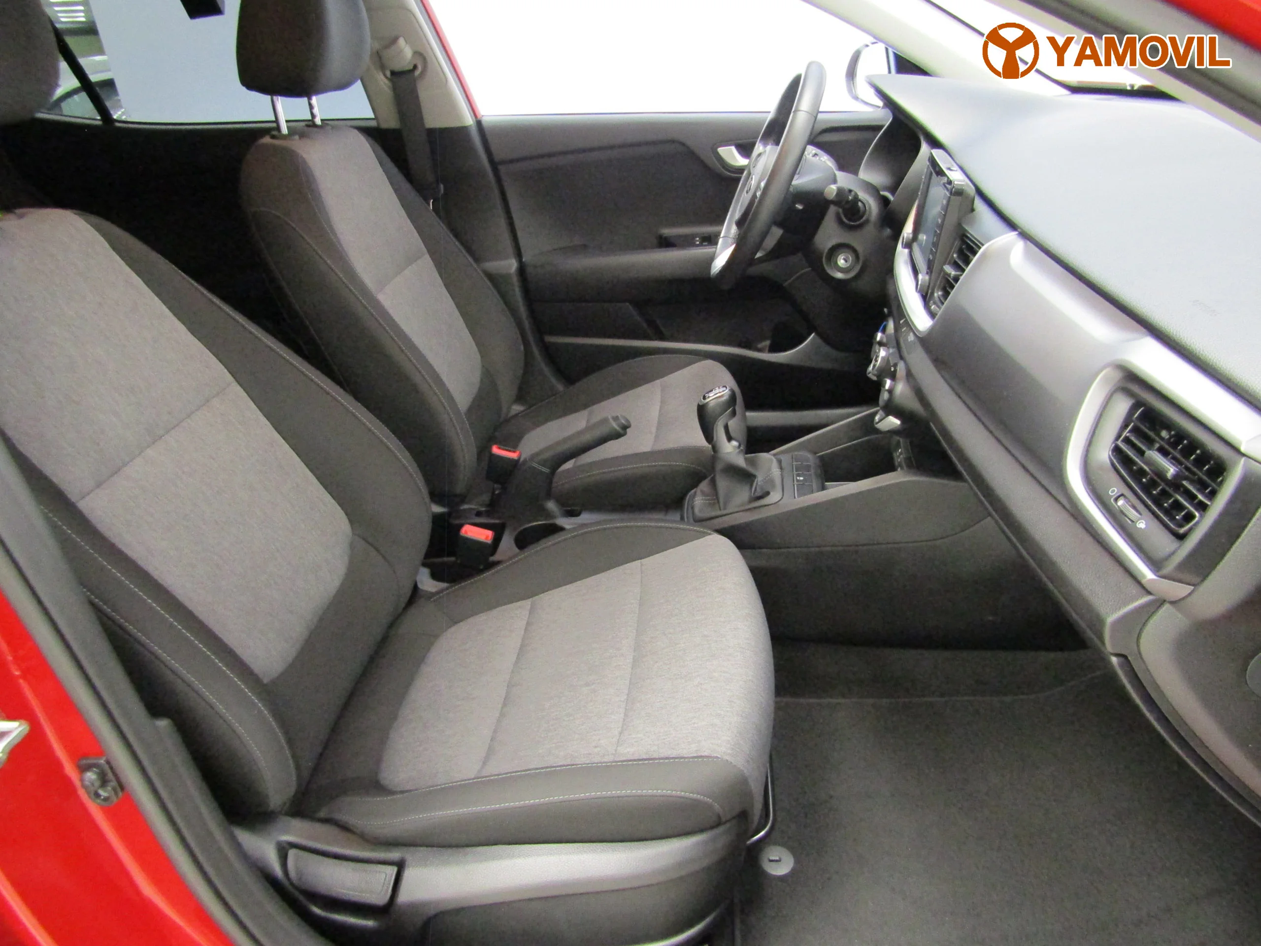 Kia Stonic 1.6 CRDI VGT ECODYNAMIC CONCEPT - Foto 13