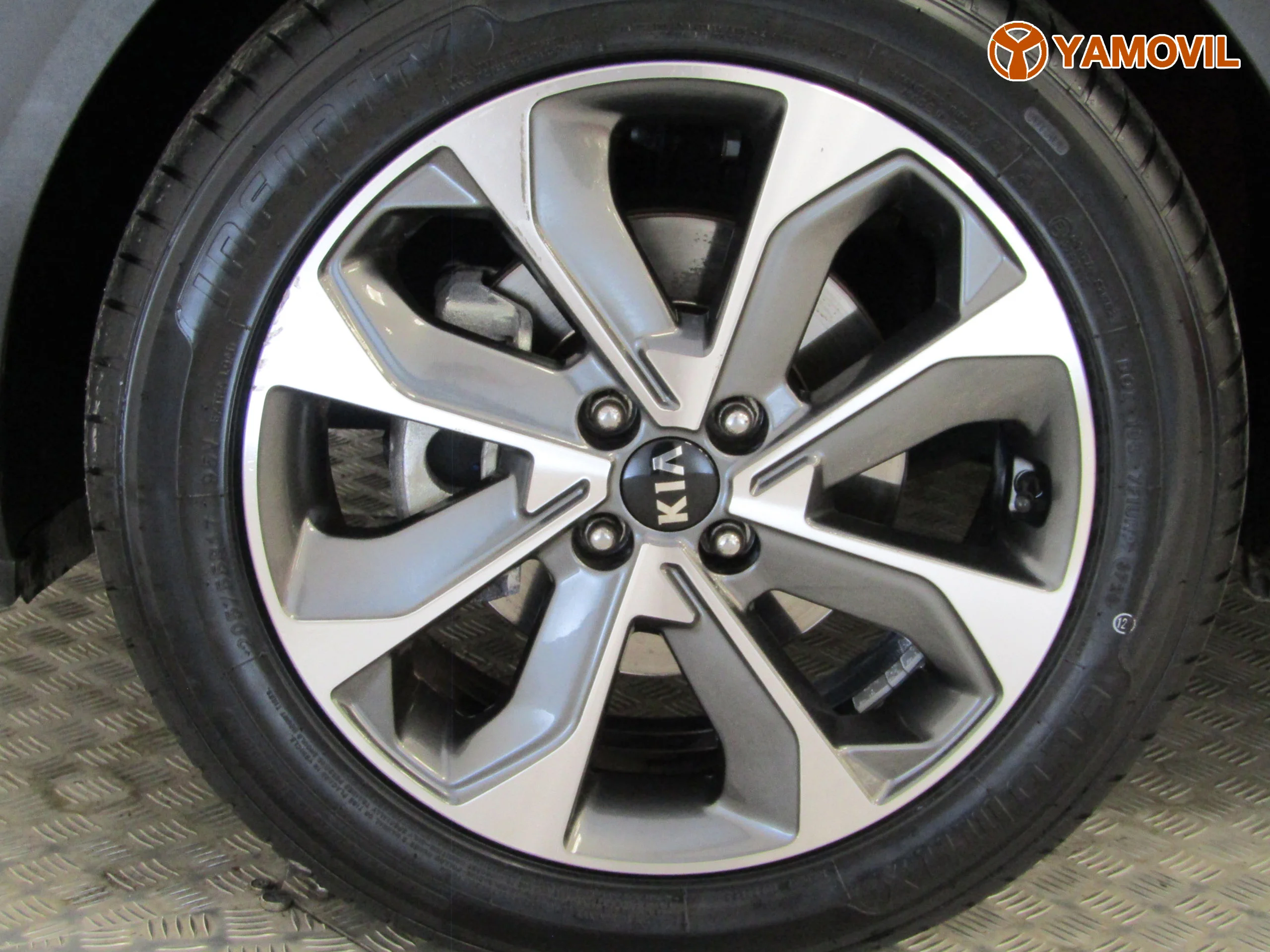 Kia Stonic 1.6 CRDI VGT ECODYNAMIC CONCEPT - Foto 10