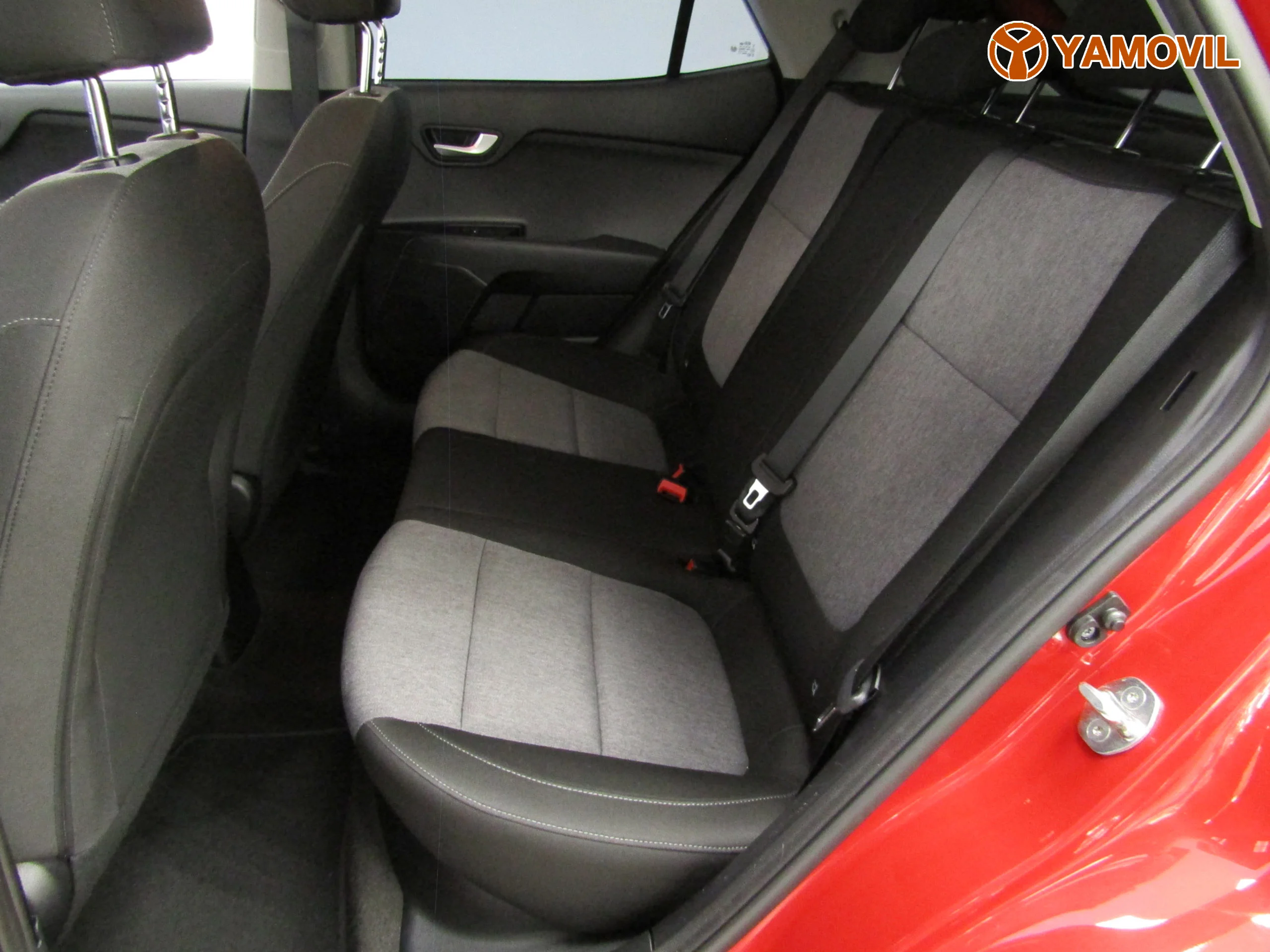 Kia Stonic 1.6 CRDI VGT ECODYNAMIC CONCEPT - Foto 18