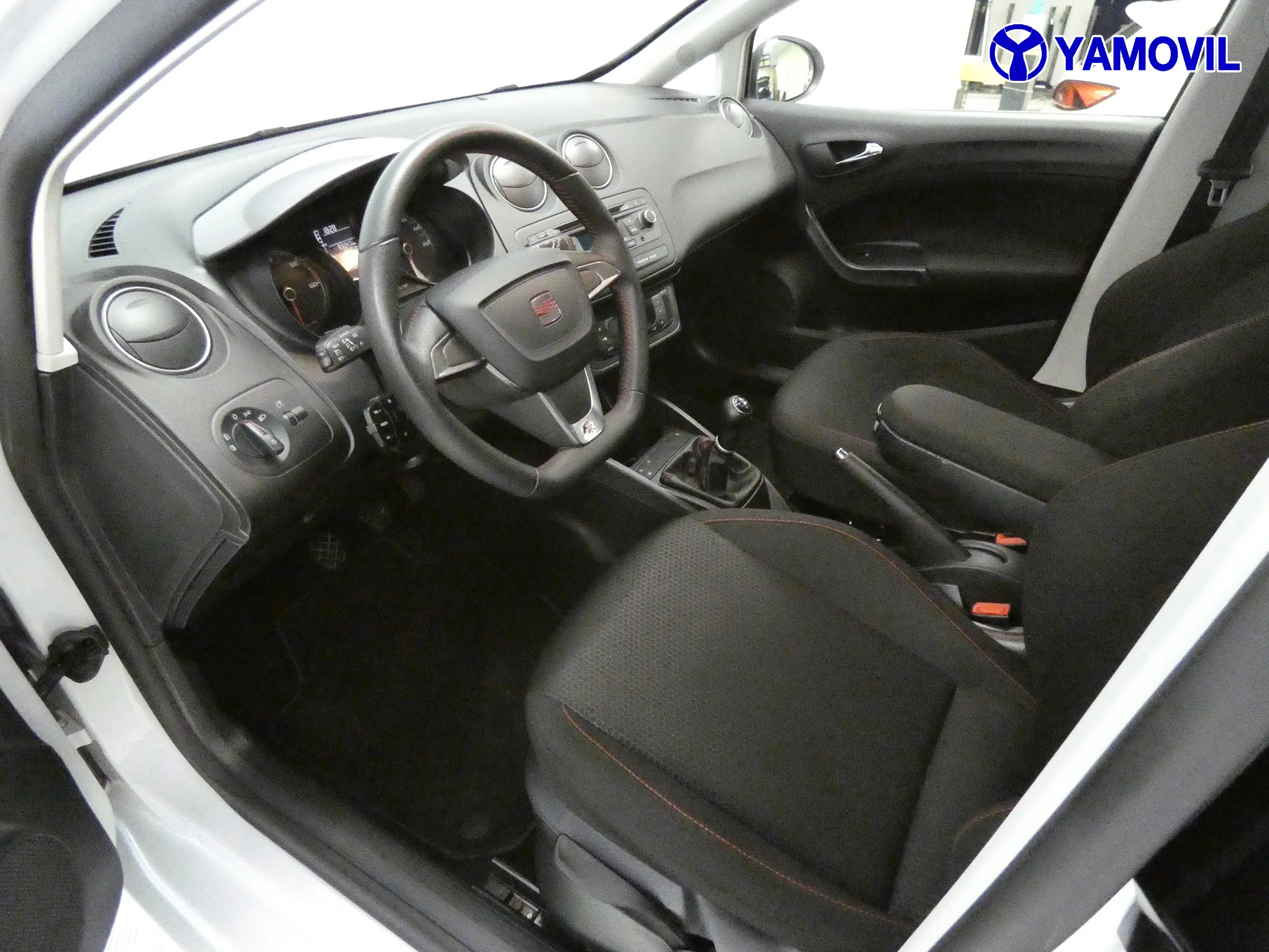 Seat Ibiza 1.6TDI FR - Foto 18