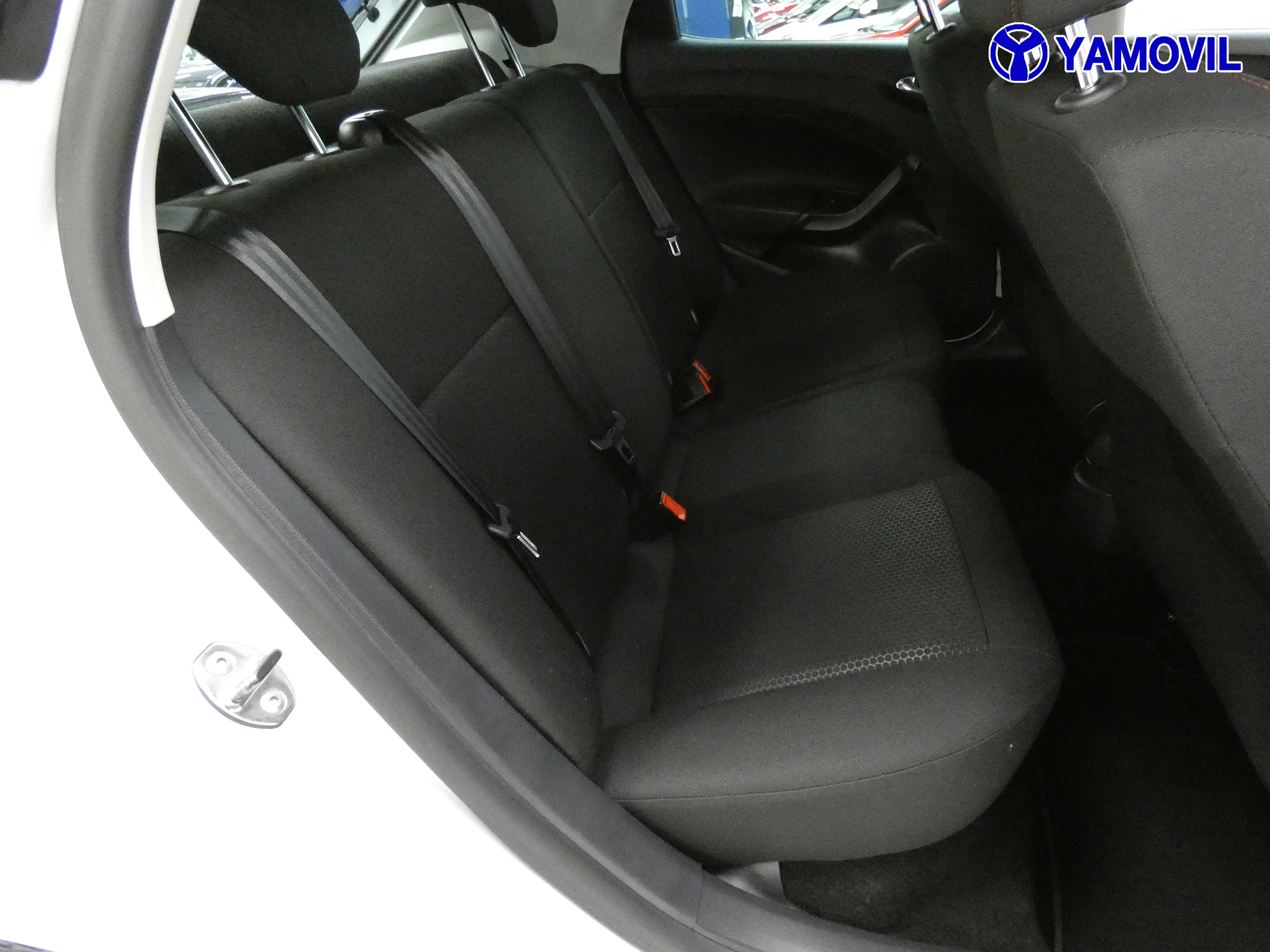 Seat Ibiza 1.6TDI FR - Foto 17