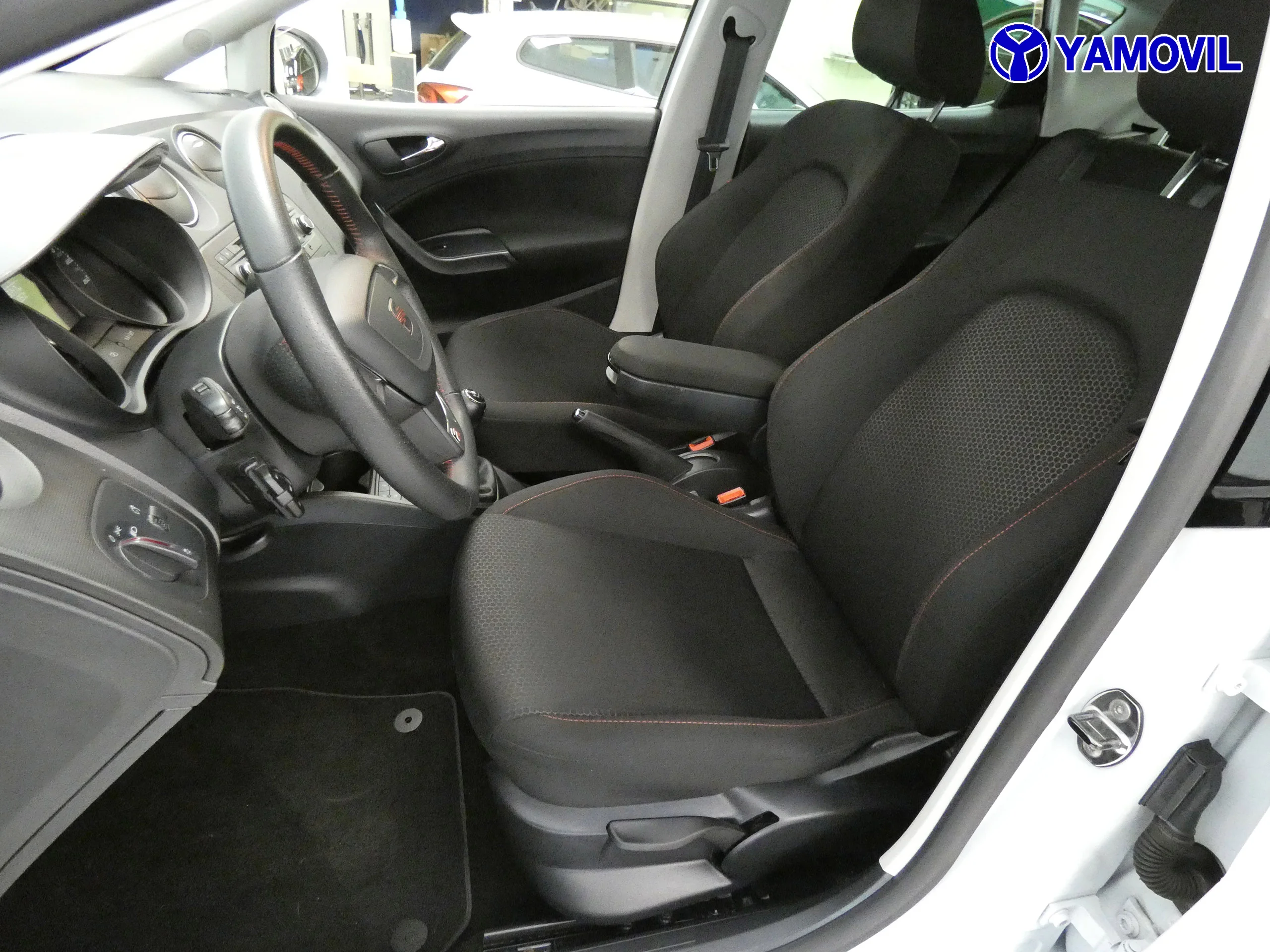 Seat Ibiza 1.6TDI FR - Foto 19