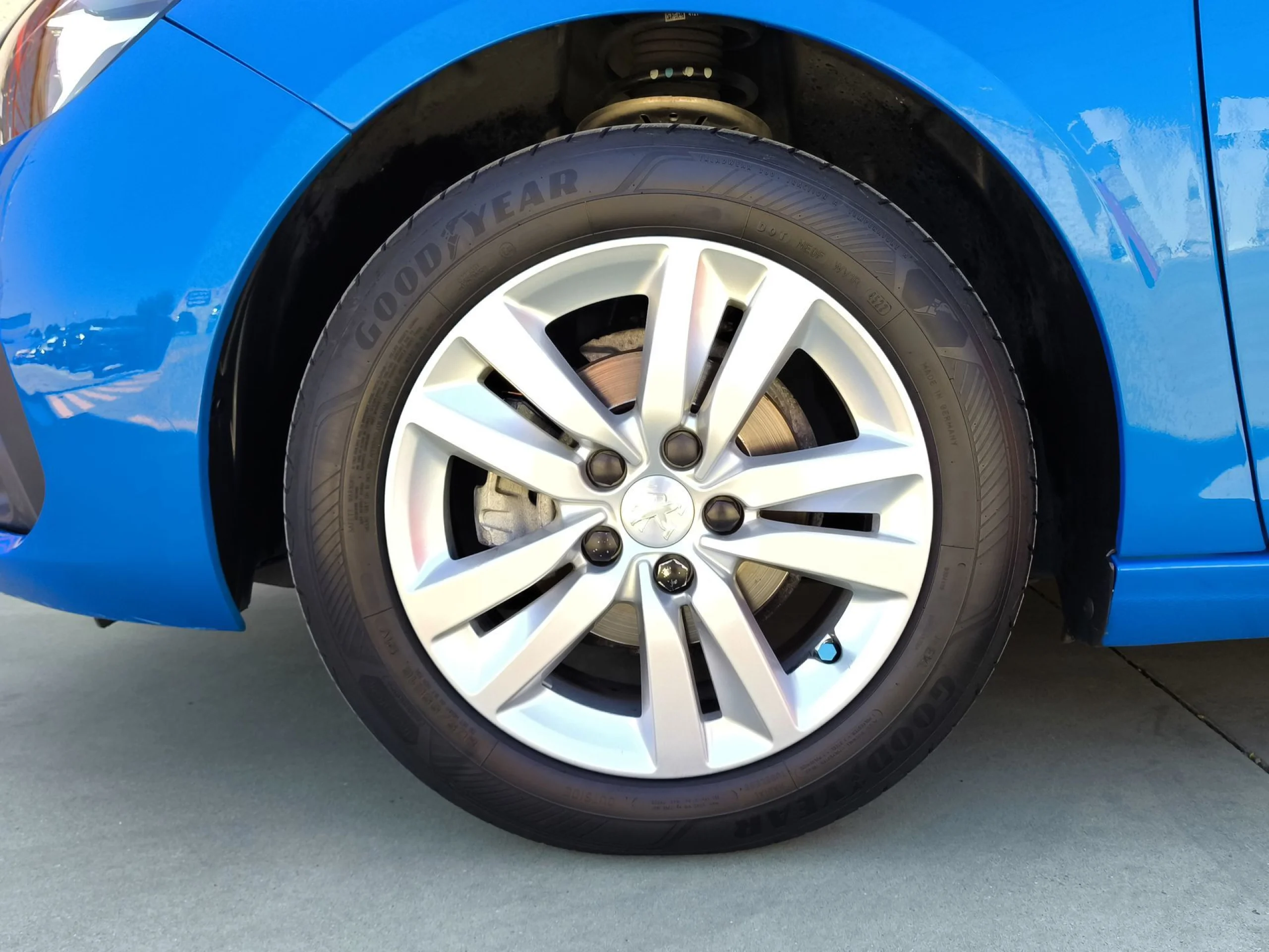 Peugeot 308 PureTech 110 SANDS Active 81 kW (110 CV) - Foto 7