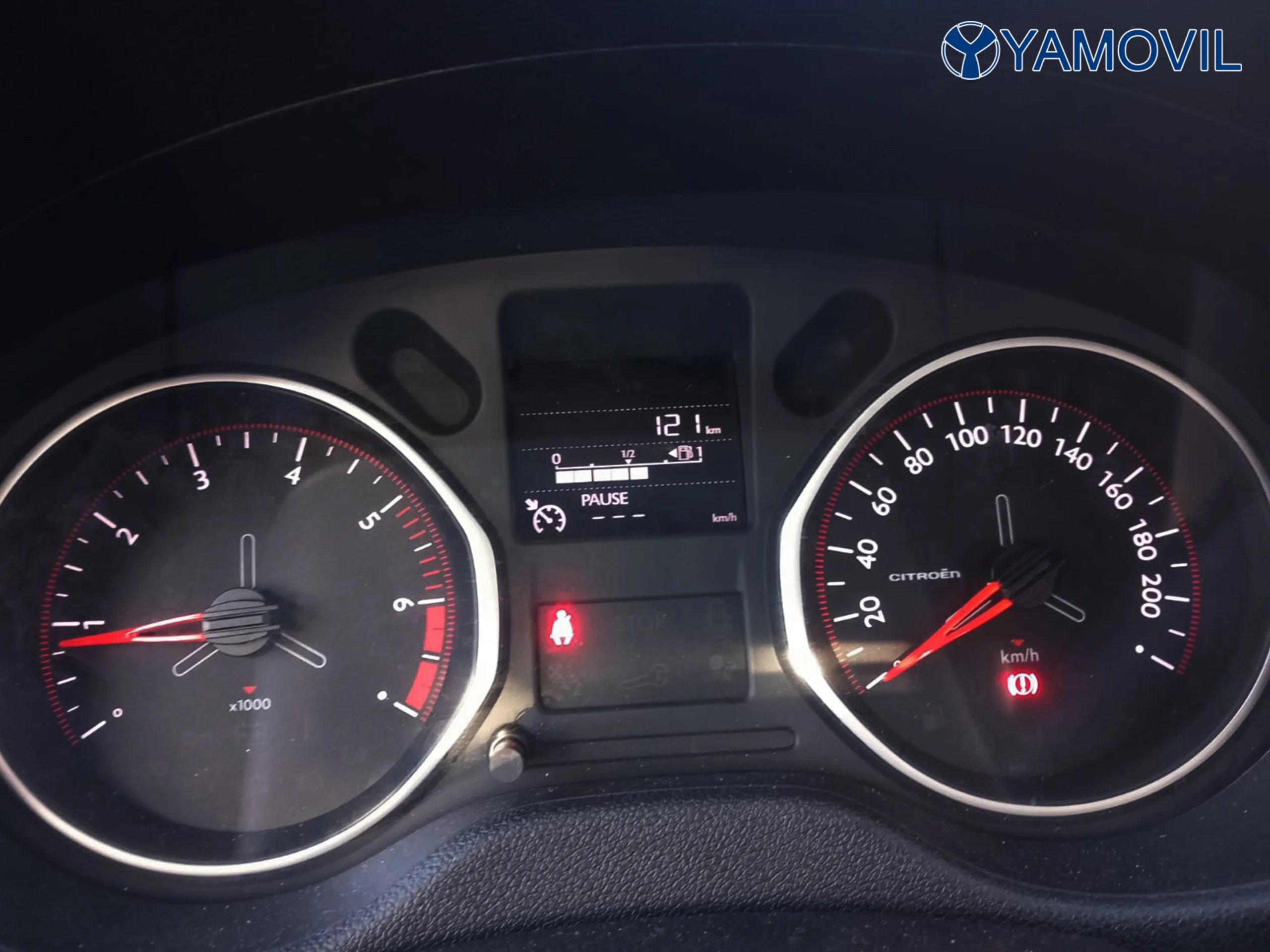 Citroen C-Elysee BlueHDi 100 Shine 75 kW (102 CV) - Foto 6
