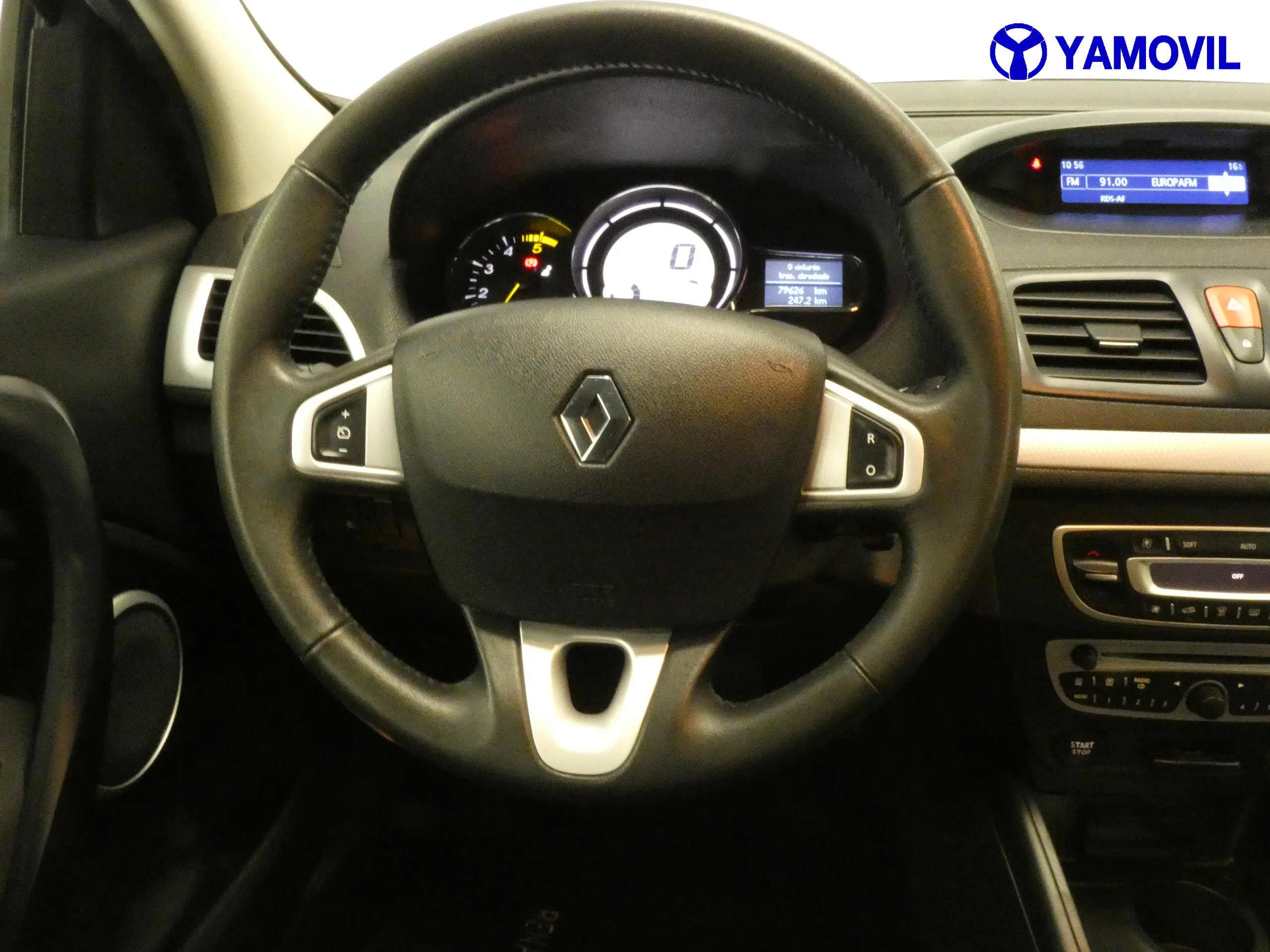Renault Megane COUPÉ 1.5 DCi DYNAMIQUE MAN 3P - Foto 20