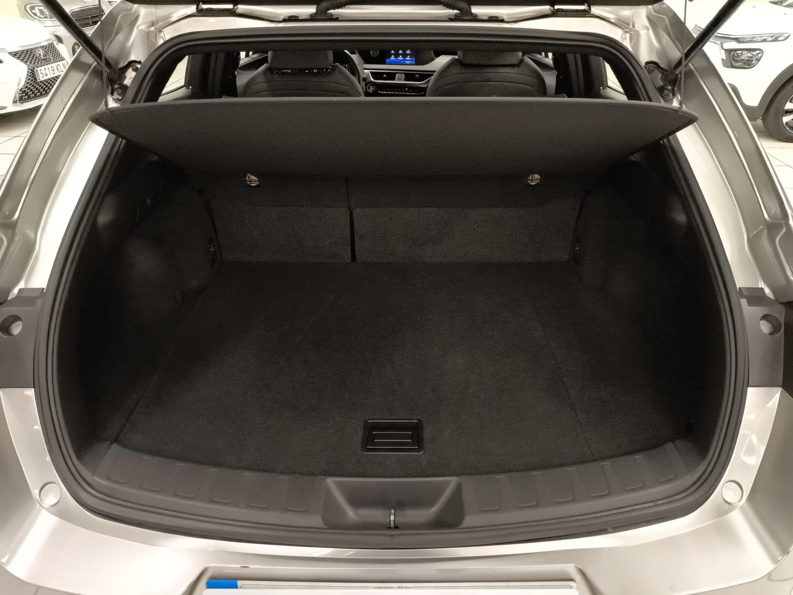 Lexus Ux 250h Premium 135 kW (184 CV) - Foto 19