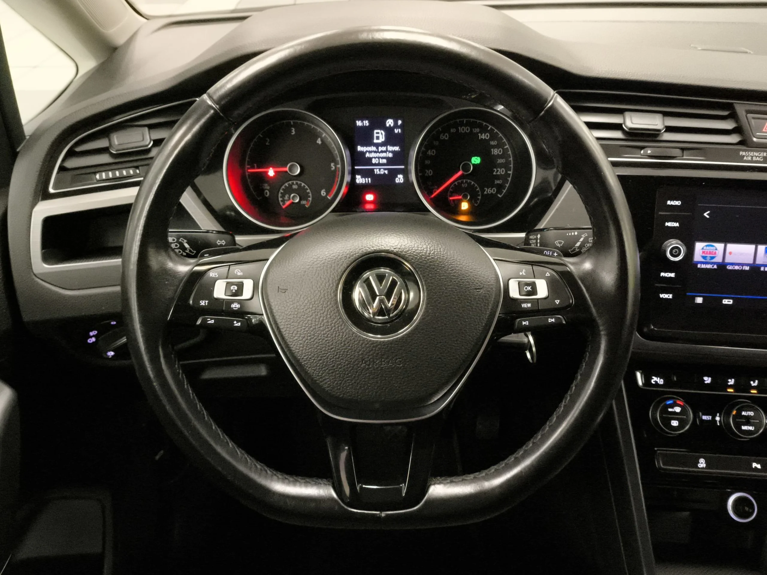 Volkswagen Touran Advance 2.0 TDI 85 kW (115 CV) DSG - Foto 11