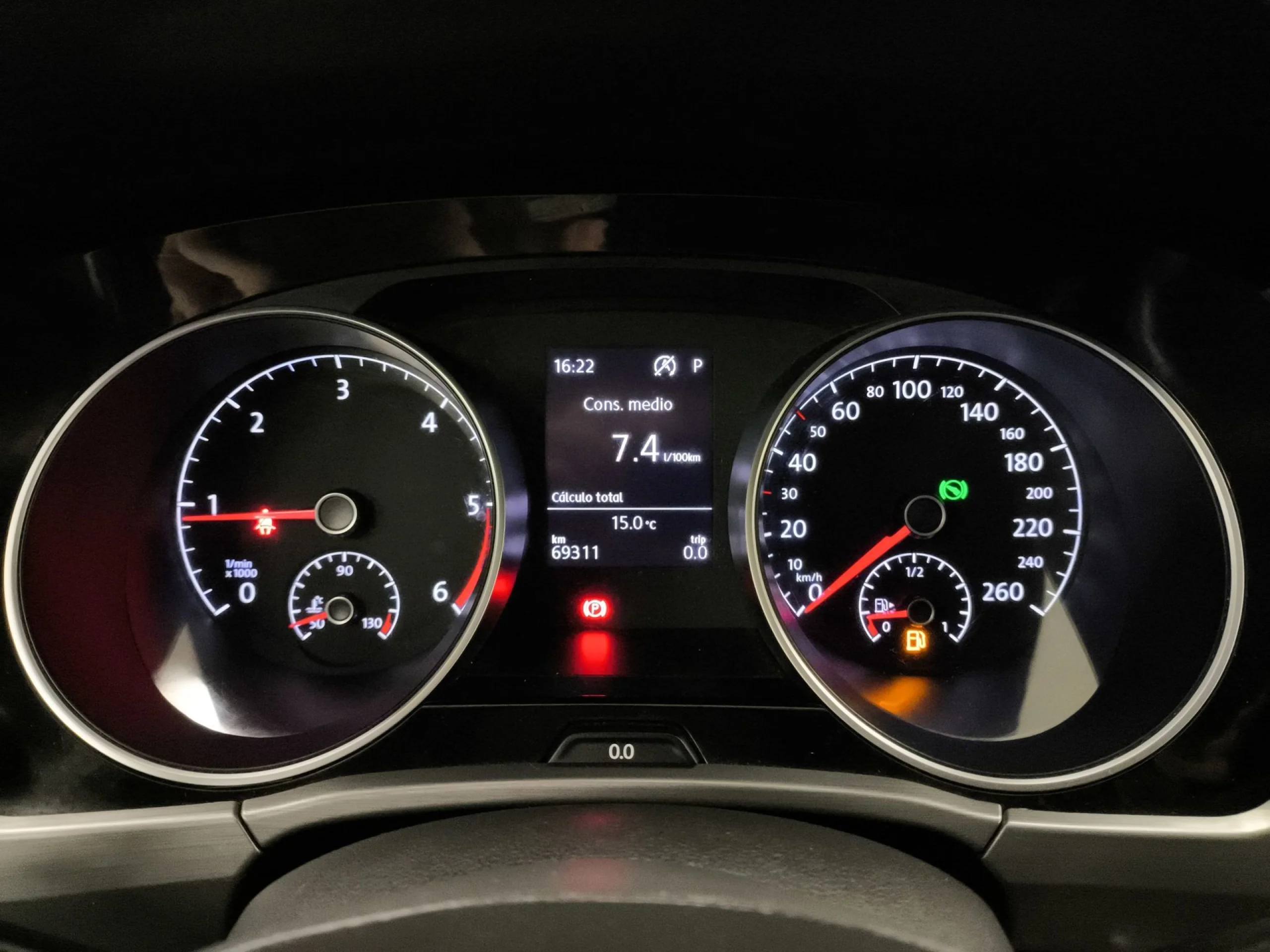 Volkswagen Touran Advance 2.0 TDI 85 kW (115 CV) DSG - Foto 12