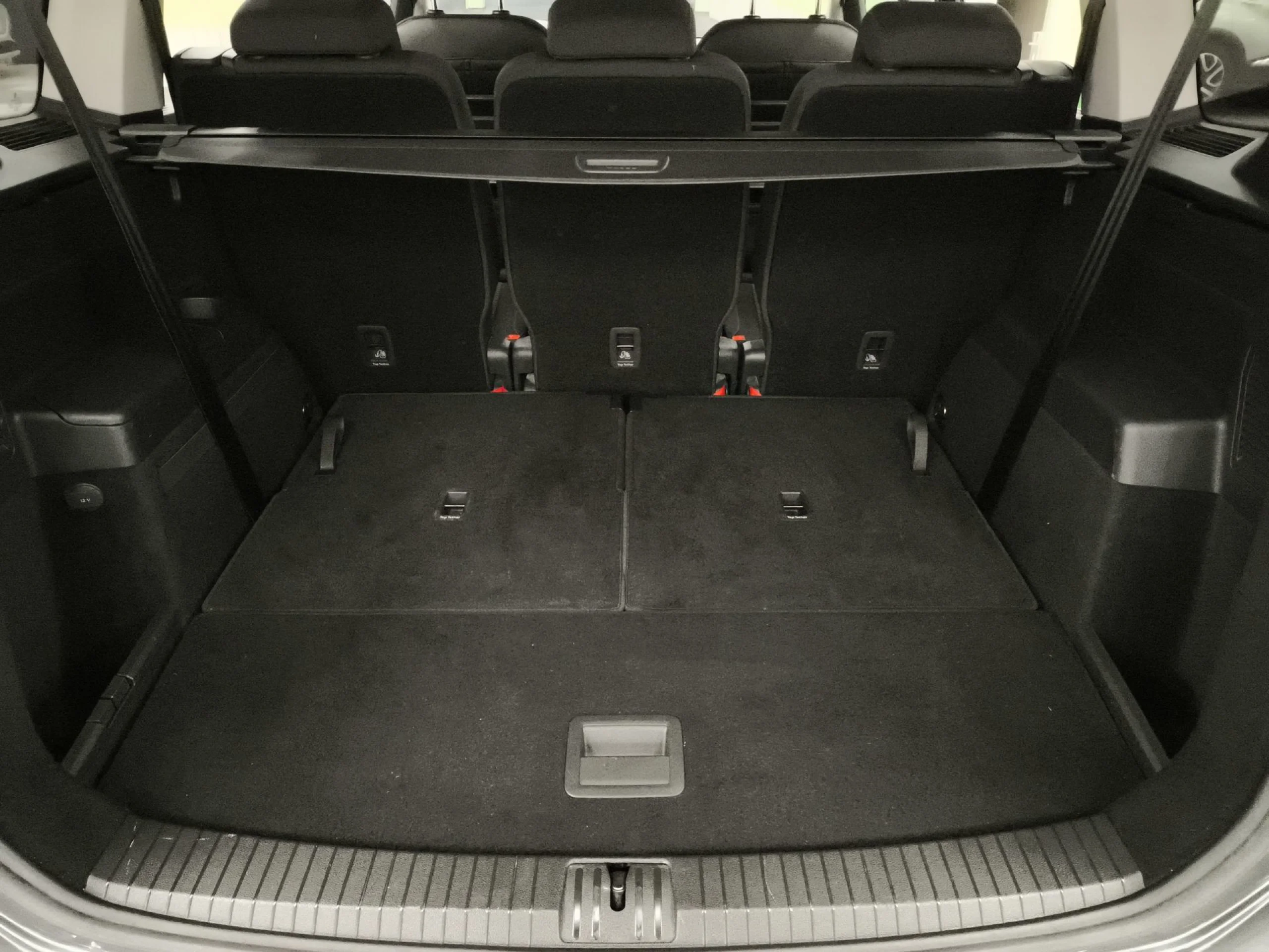 Volkswagen Touran Advance 2.0 TDI 85 kW (115 CV) DSG - Foto 20