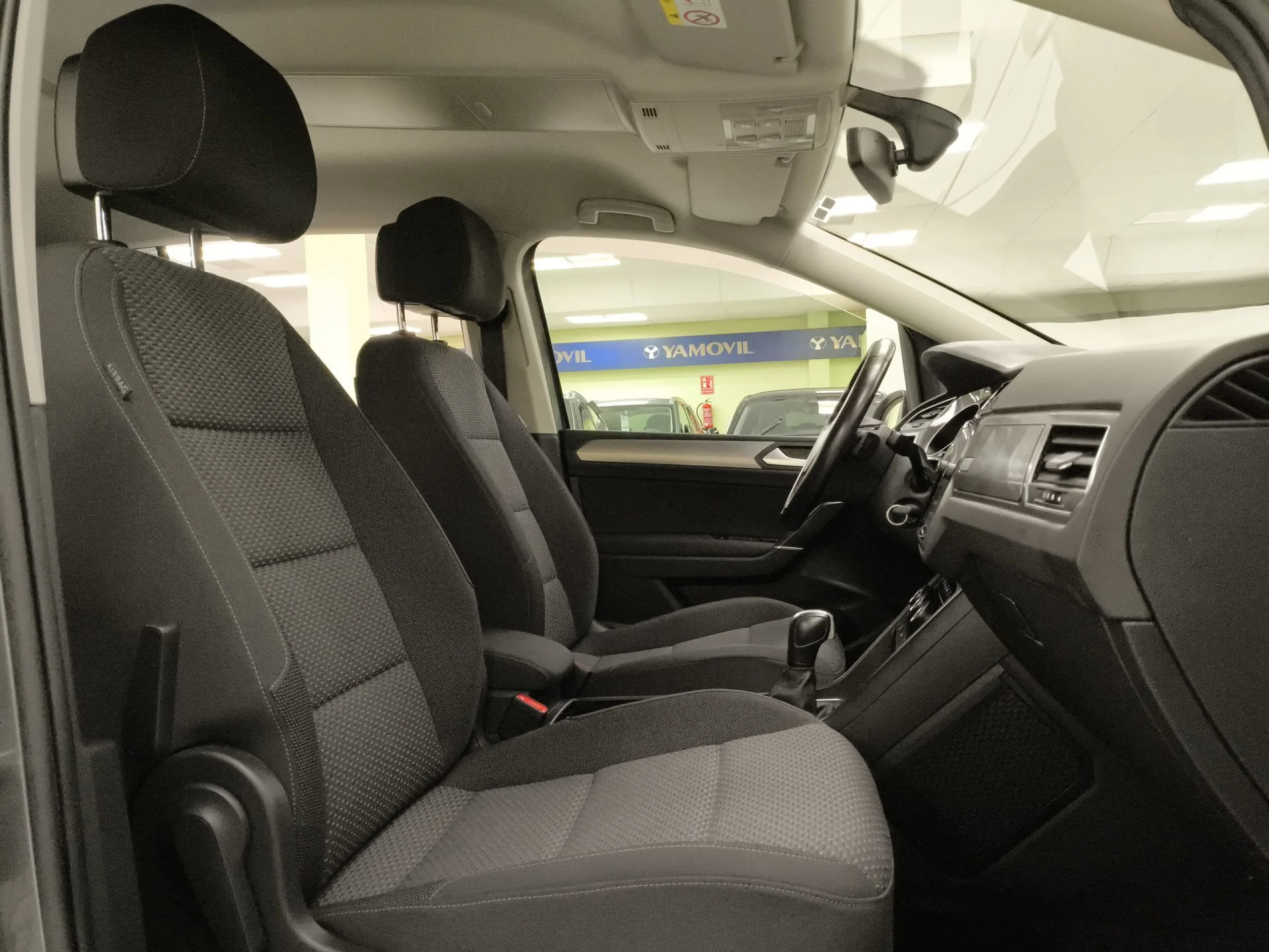 Volkswagen Touran Advance 2.0 TDI 85 kW (115 CV) DSG - Foto 21