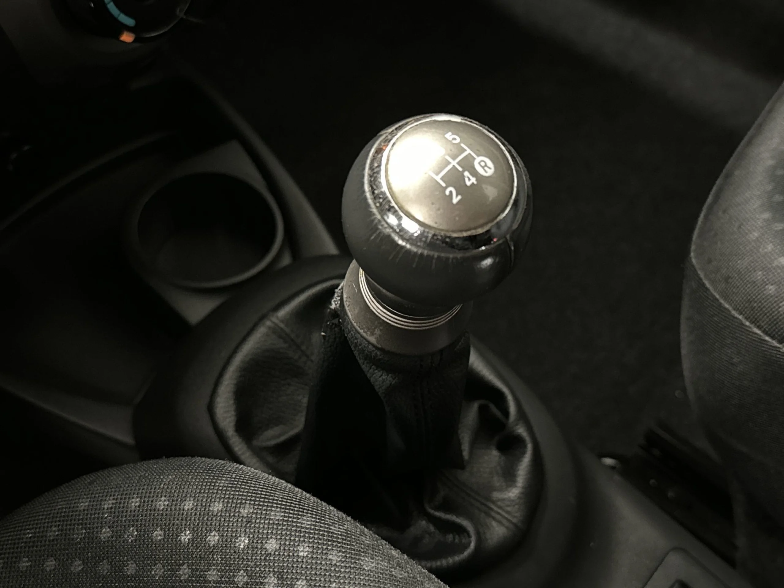 Toyota Yaris 1.0 VVT-I TS 51 kW (69 CV) - Foto 15