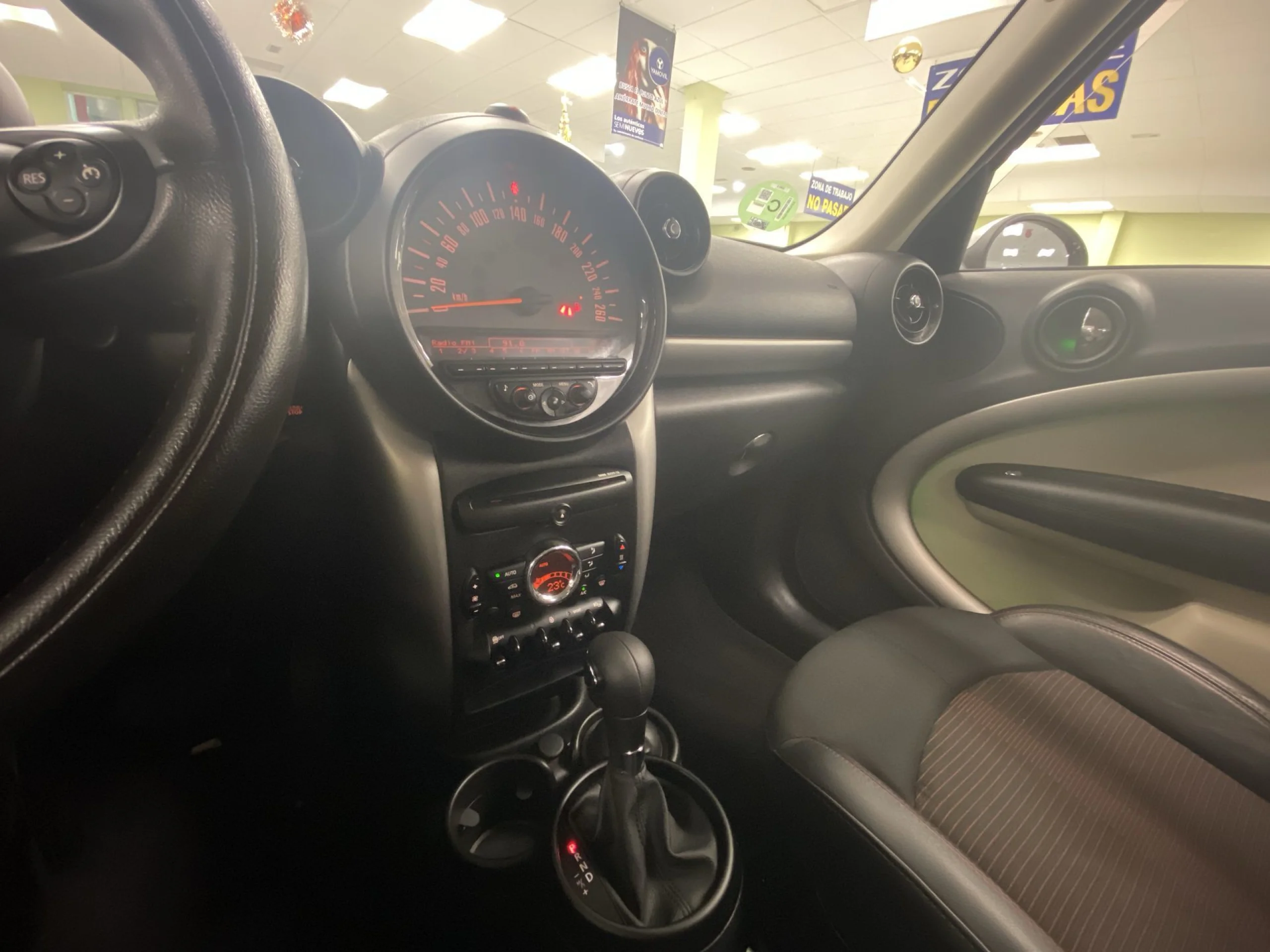 MINI MINI Countryman Cooper D 82 kW (112 CV) - Foto 15