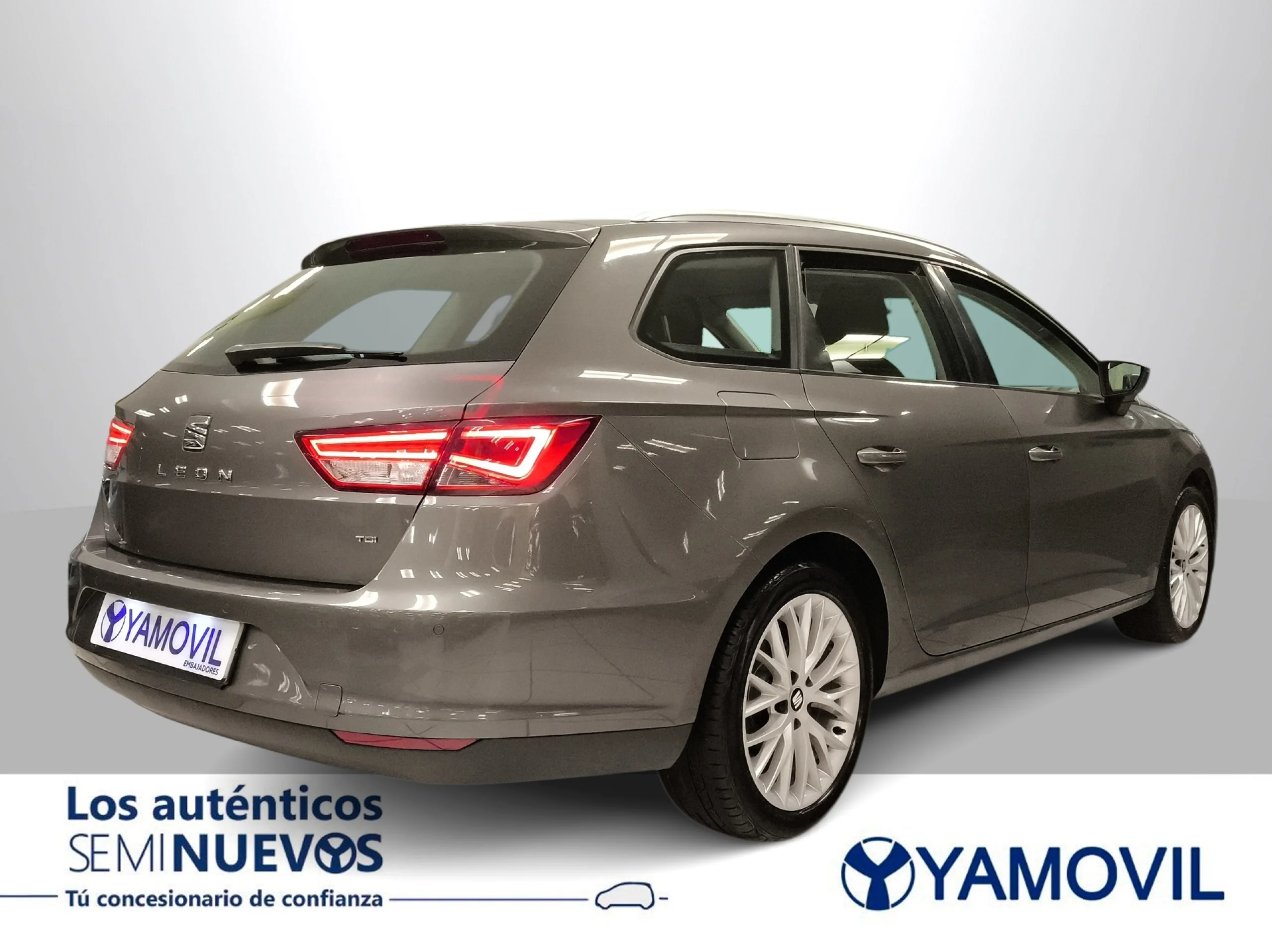 Seat León ST 1.6 TDI SANDS Style 77 kW (105 CV) - Foto 6