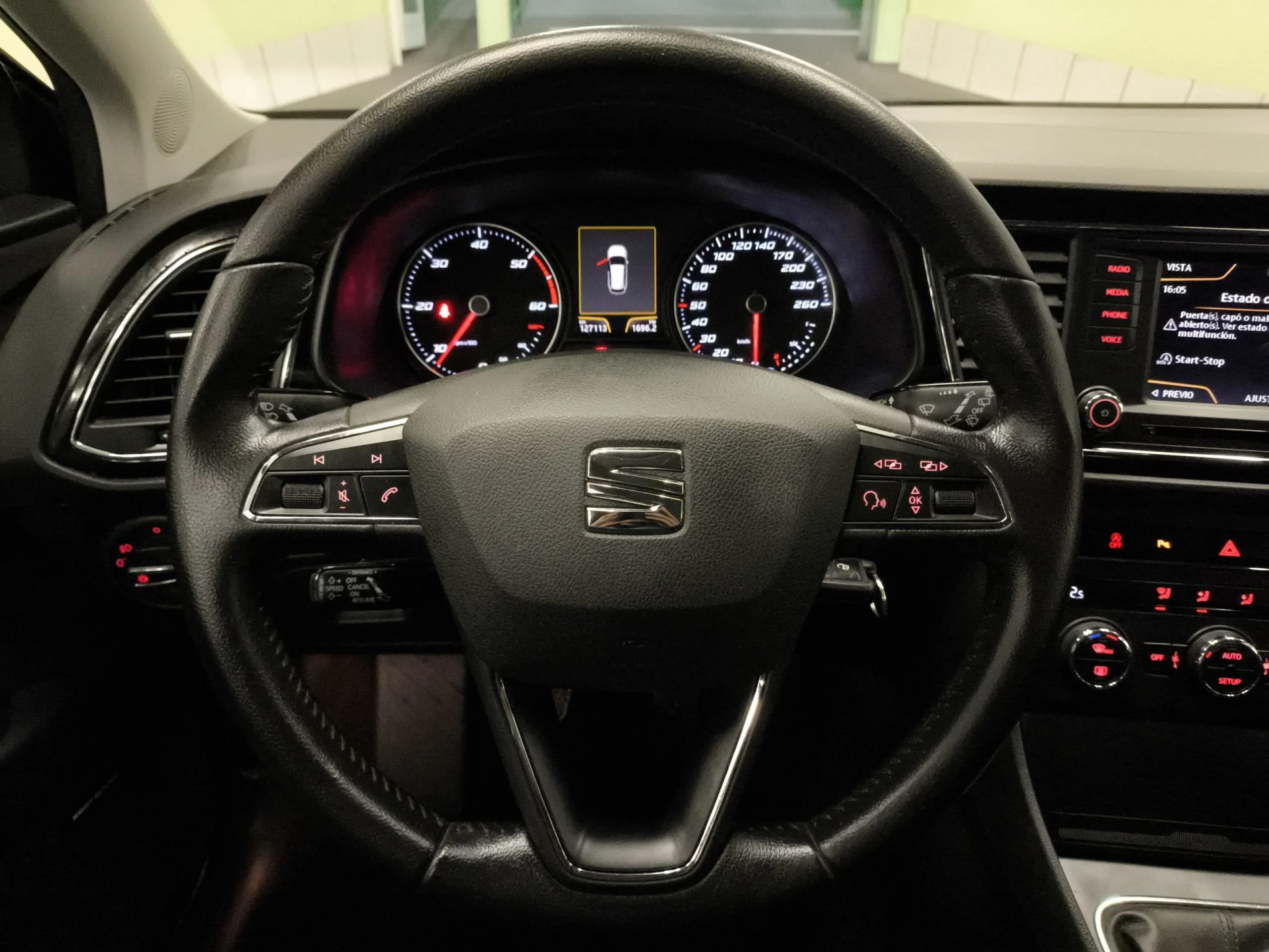 Seat León ST 1.6 TDI SANDS Style 77 kW (105 CV) - Foto 14