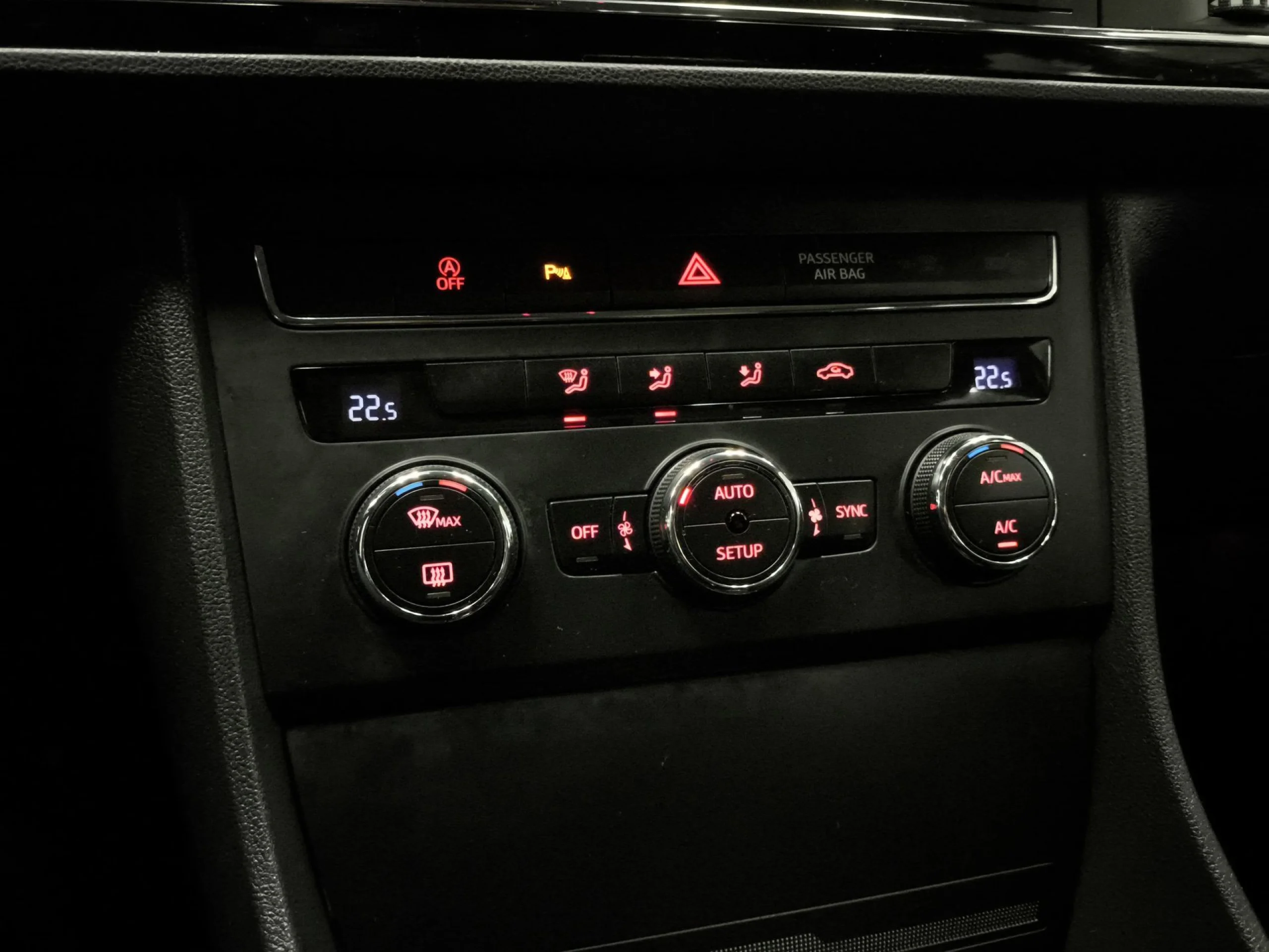 Seat León ST 1.6 TDI SANDS Style 77 kW (105 CV) - Foto 18