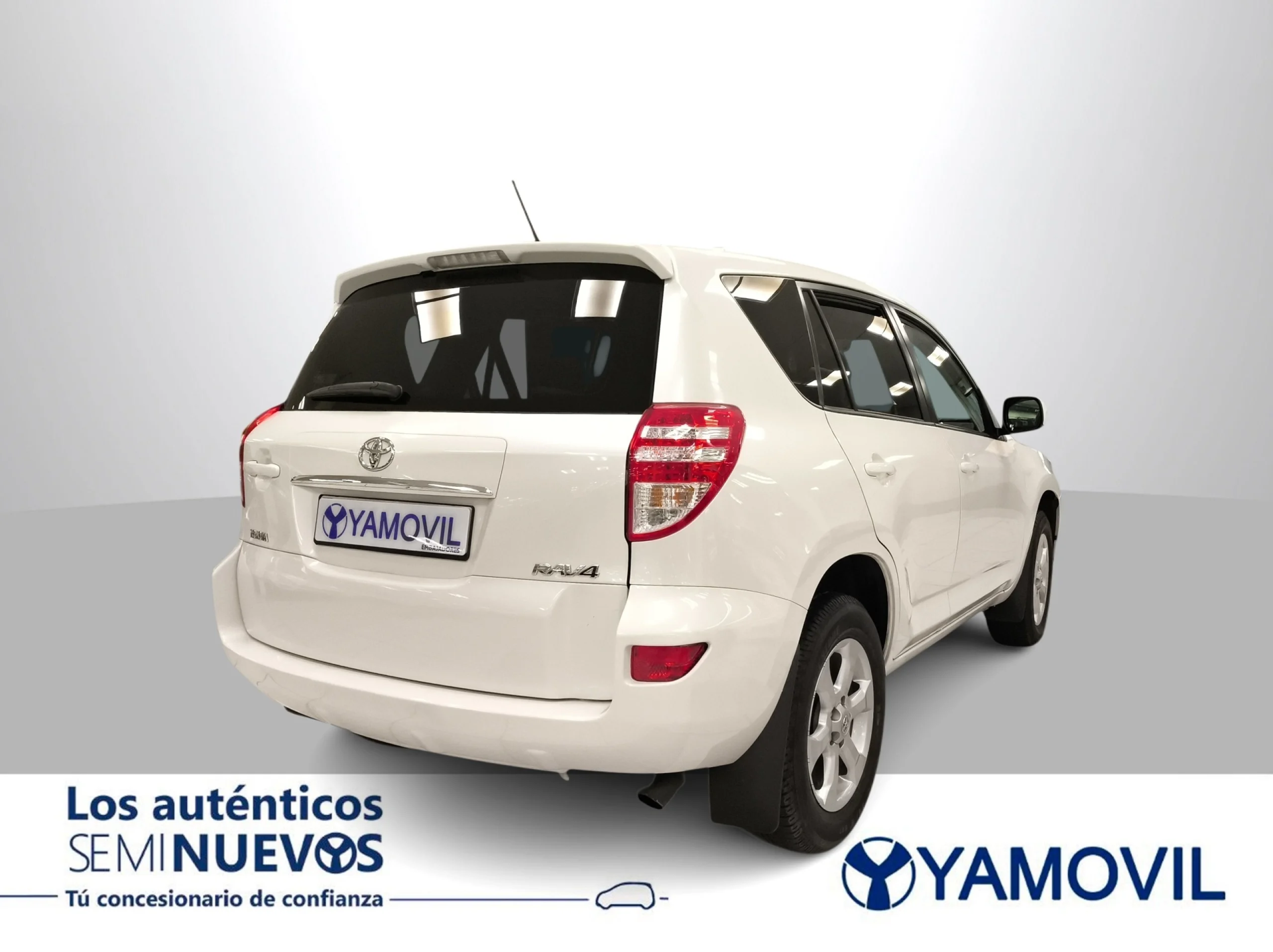 Toyota Rav4 2.2 D-4D Advance 4x2 110 kW (150 CV) - Foto 6