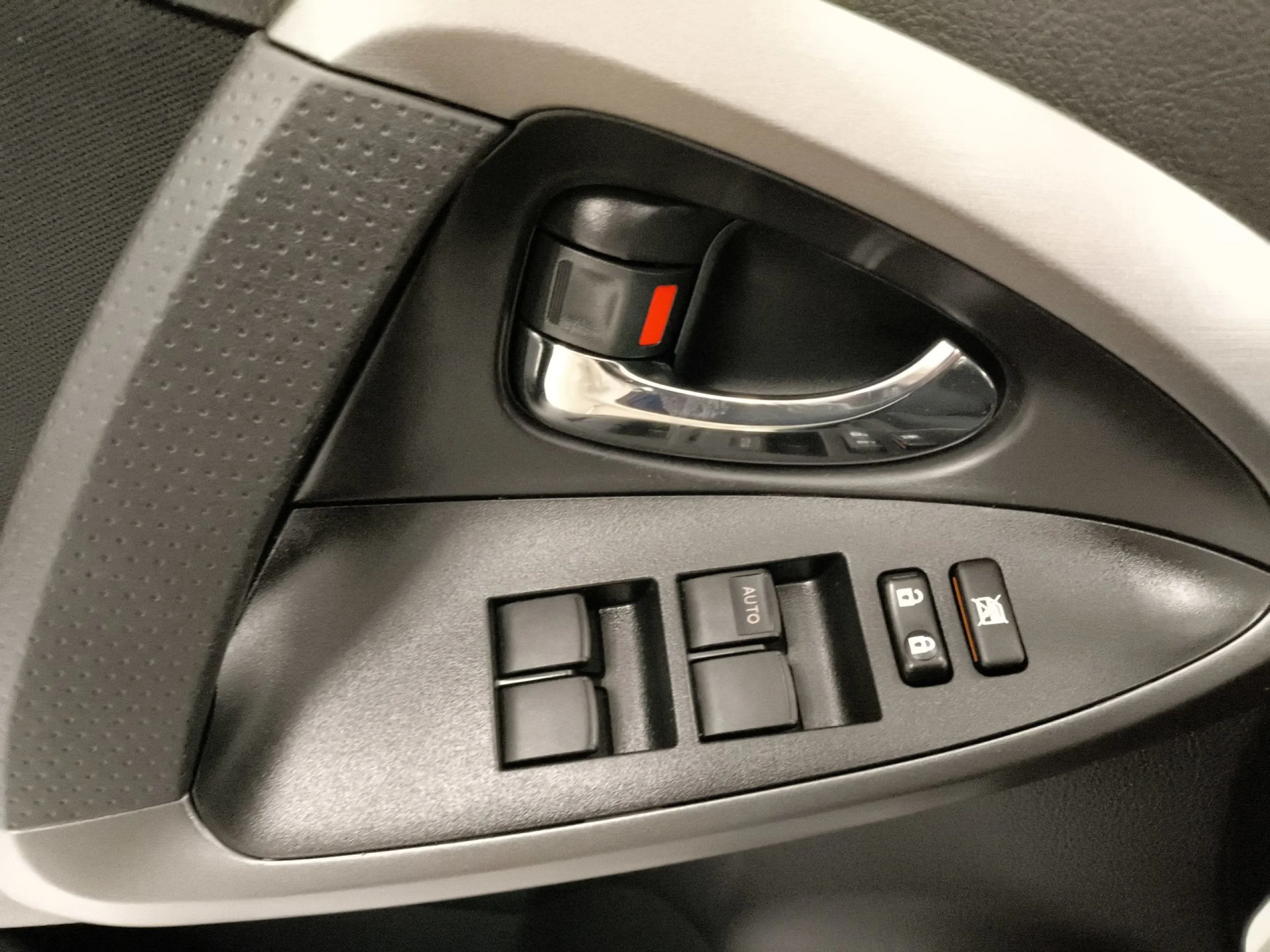 Toyota Rav4 2.2 D-4D Advance 4x2 110 kW (150 CV) - Foto 10