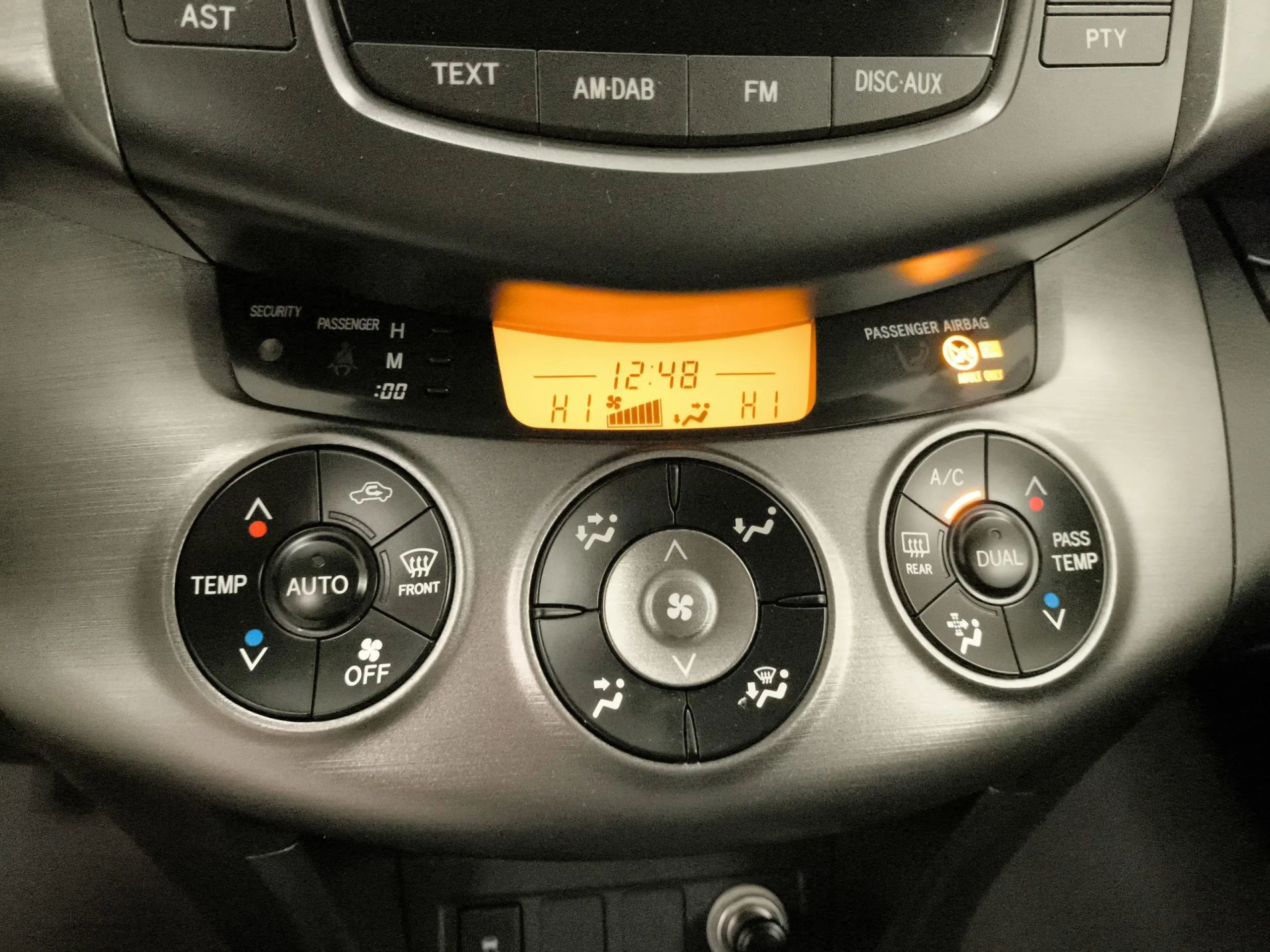 Toyota Rav4 2.2 D-4D Advance 4x2 110 kW (150 CV) - Foto 15