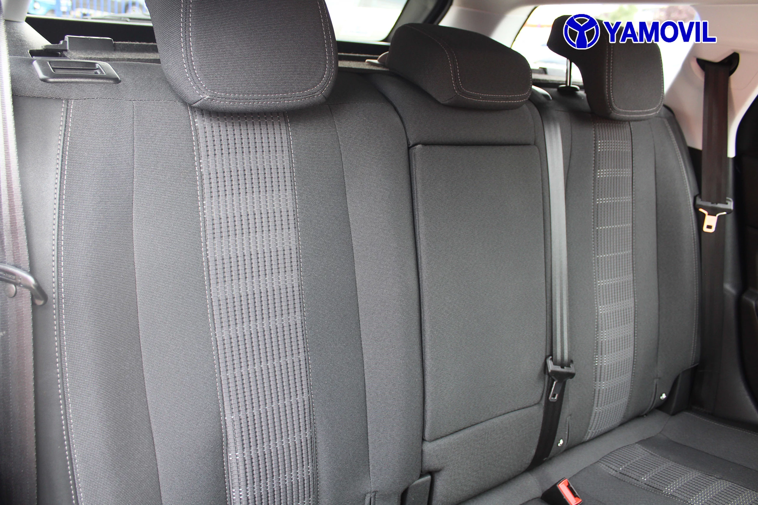 Peugeot 308 SW PureTech 130 SANDS Allure 96 kW (130 CV) - Foto 19