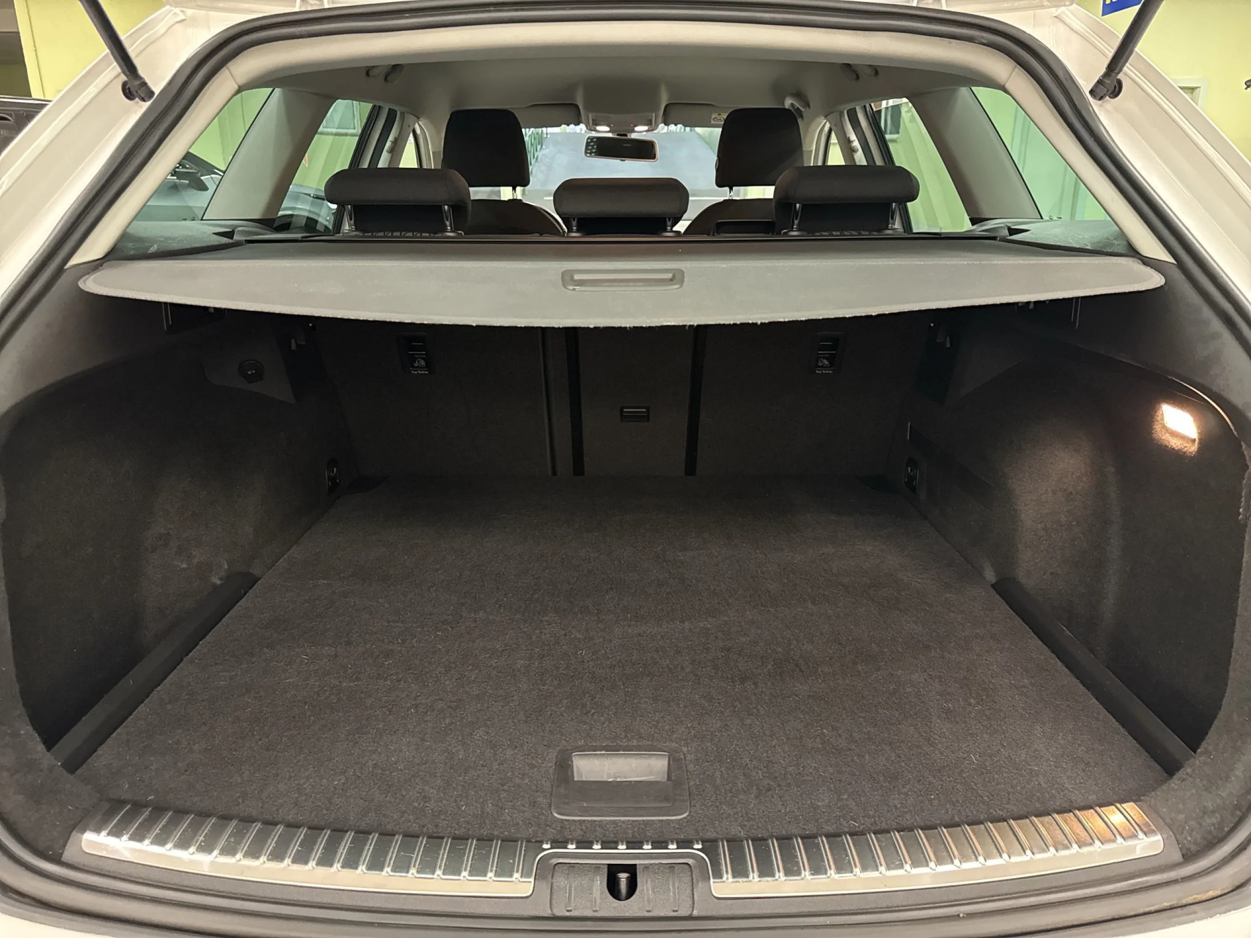 Seat León ST 1.6 TDI SANDS Style 77 kW (105 CV) - Foto 21