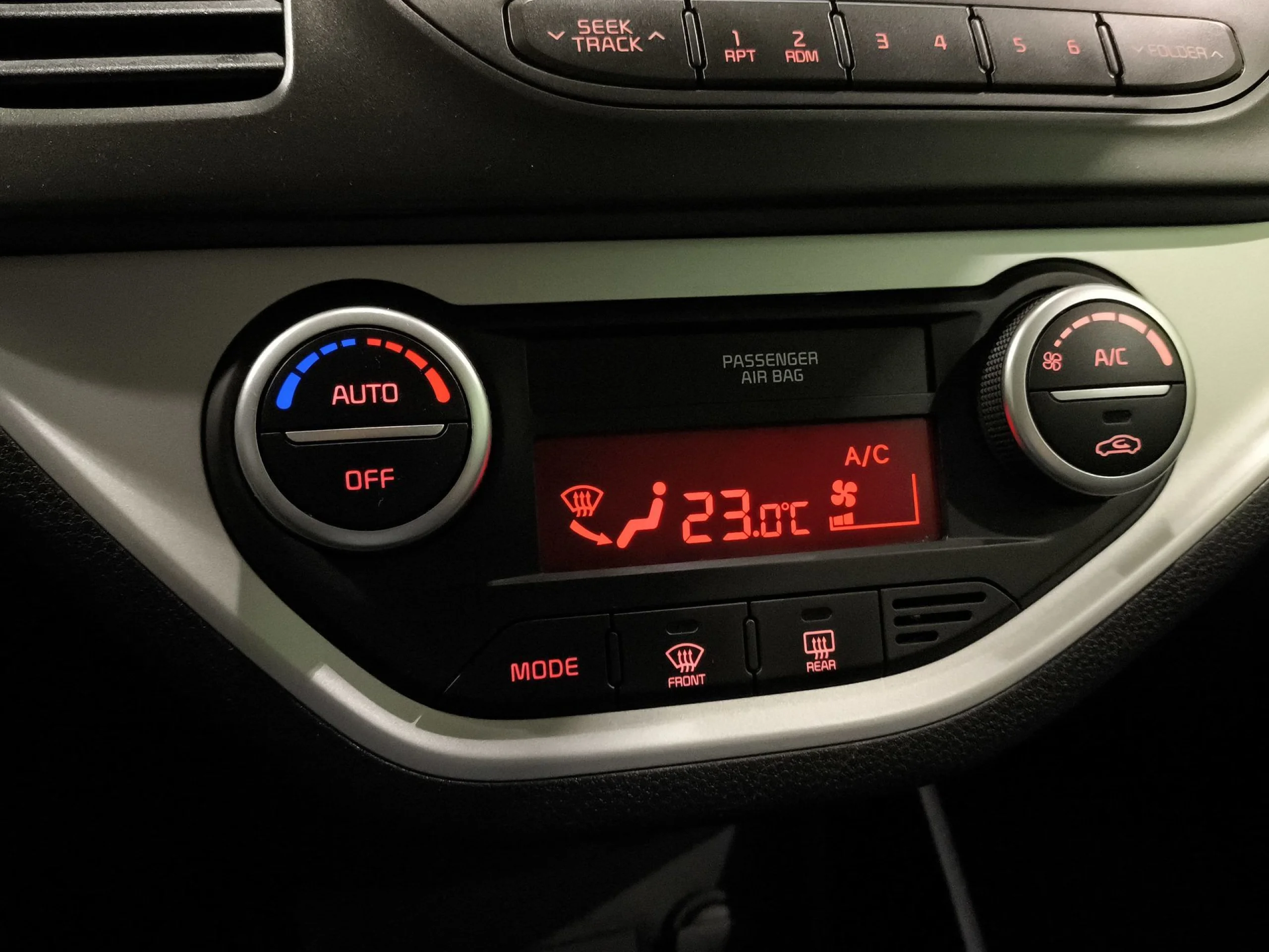 Kia Picanto 1.0  CVVT Tech 49 kW (66 CV) - Foto 15