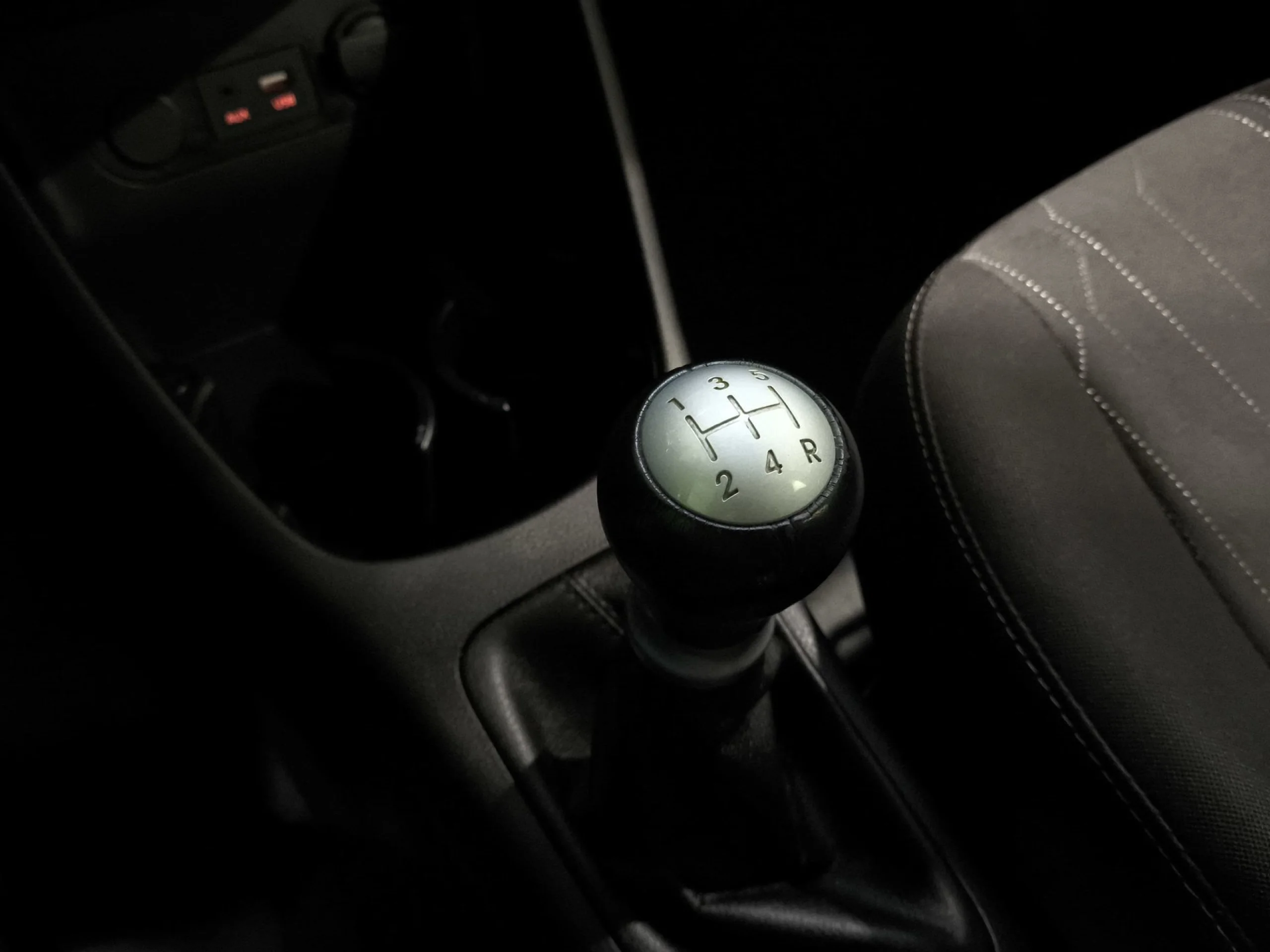 Kia Picanto 1.0  CVVT Tech 49 kW (66 CV) - Foto 16