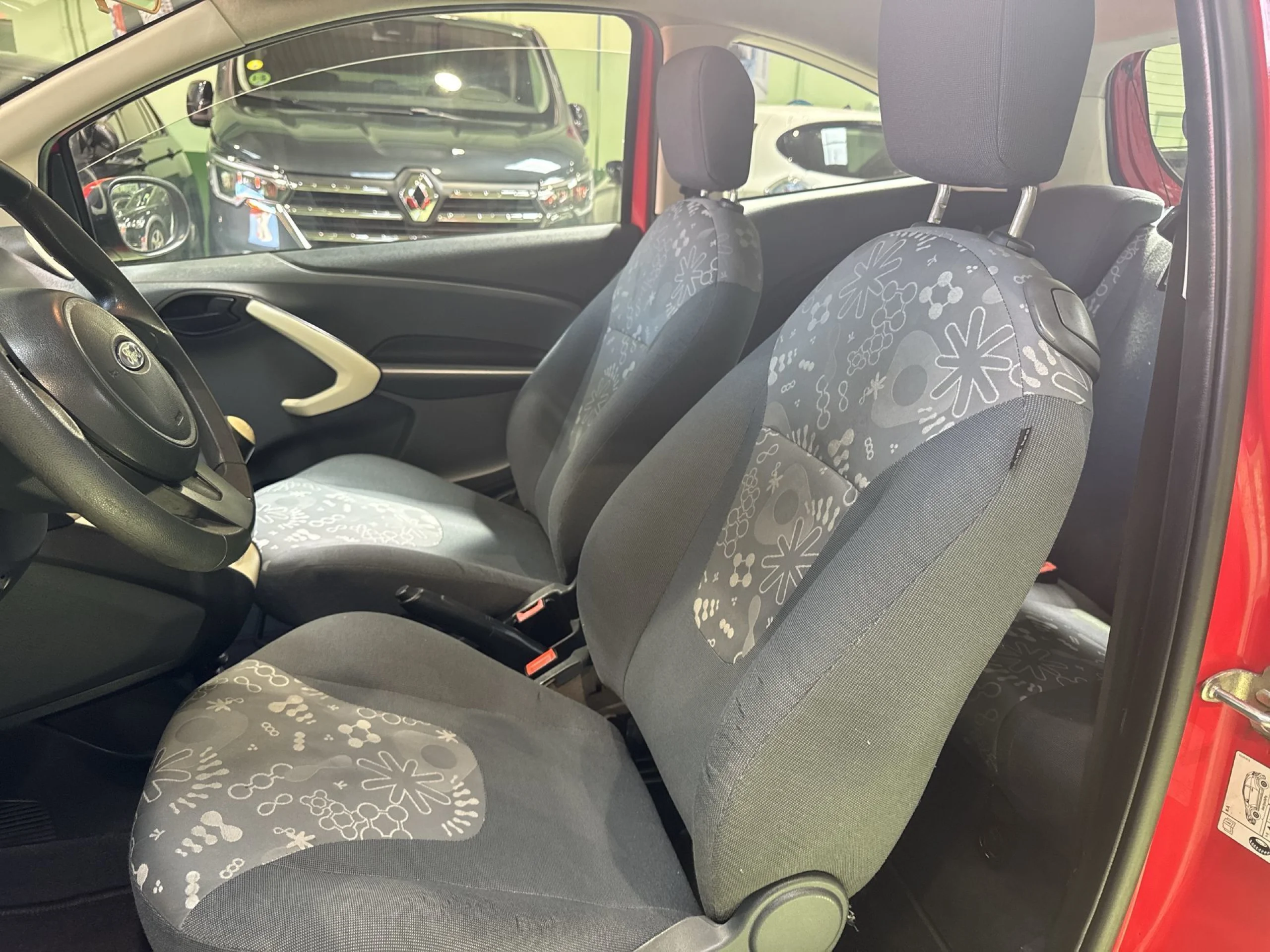 Ford Ka 1.2 Duratec SANDS Urban 51 kW (69 CV) - Foto 8