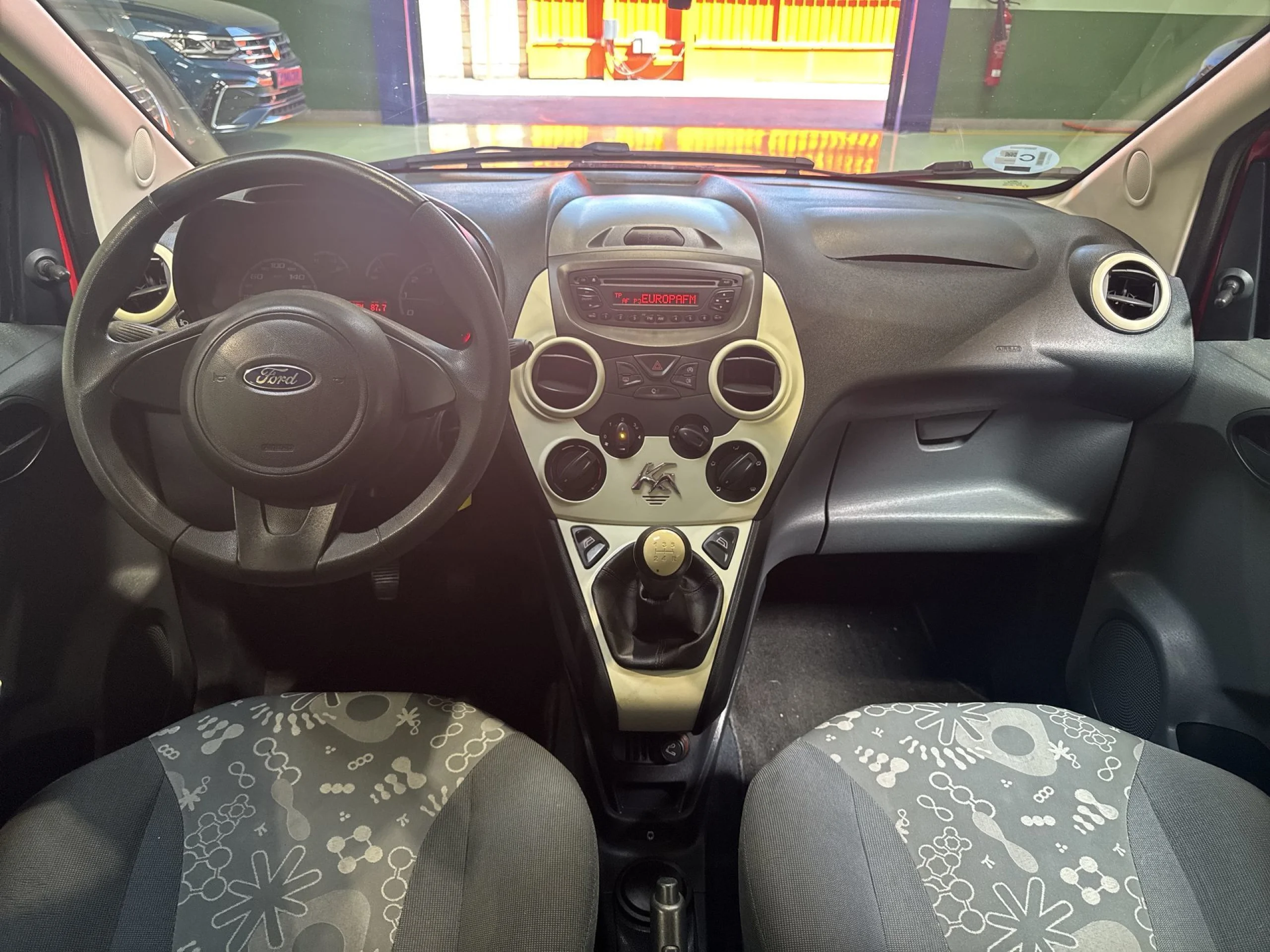 Ford Ka 1.2 Duratec SANDS Urban 51 kW (69 CV) - Foto 10